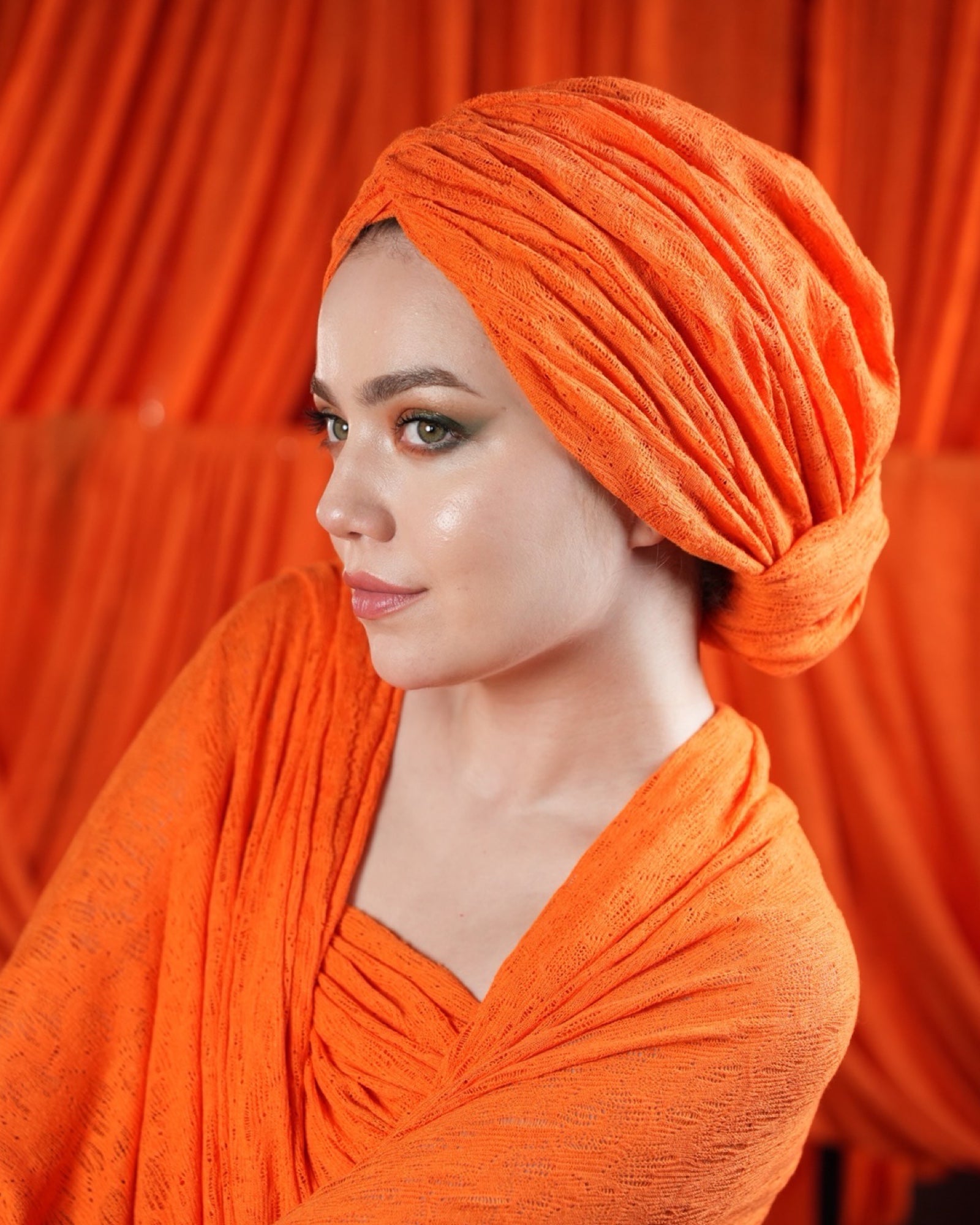 Beyrut Günlük Topuzlu Bone - Örme Kumaş