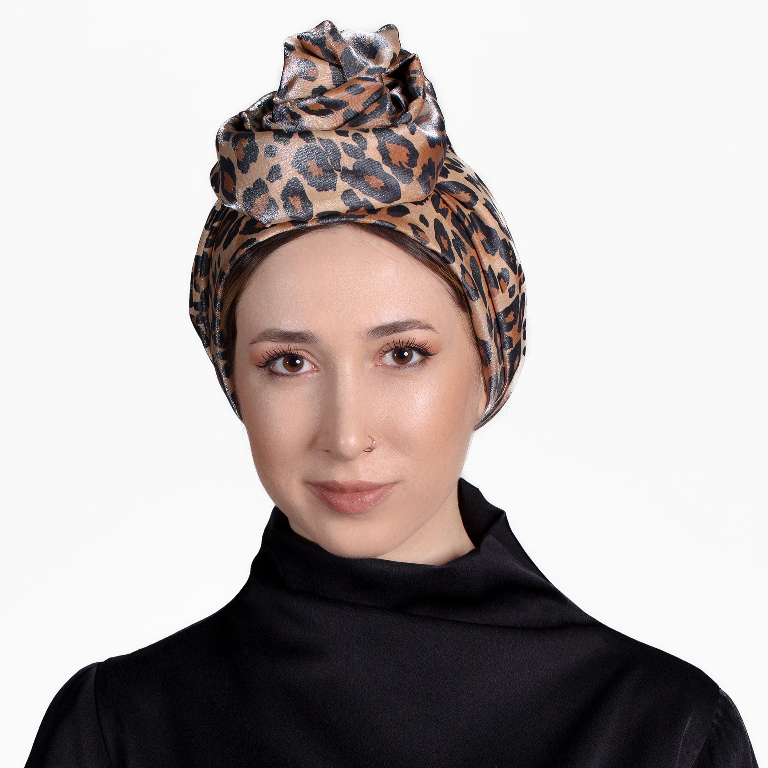 Esra Tokelli Kolay Şekil Alan Telli Bone - Saten Leopar Desenli Bone - Çok Renkli - BitterColors