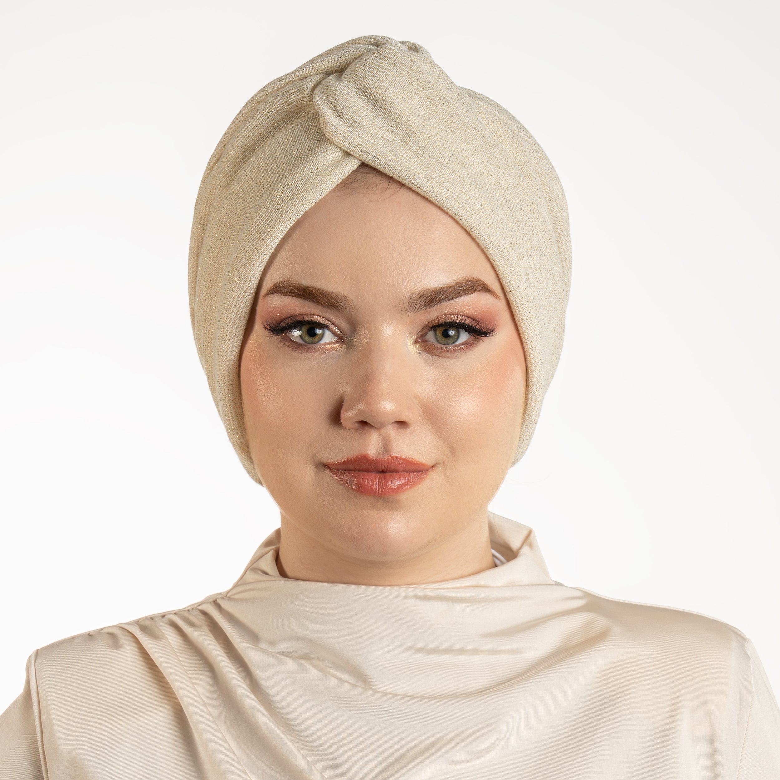 Barcelona Burgulu Bone - Simli Ekru Örme Kumaş