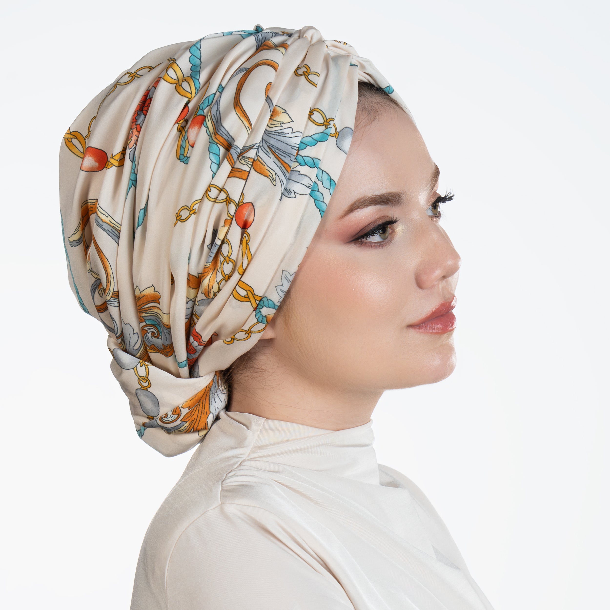 Beyrut Topuzlu Bone – Zincir Desenli Cupra Kumaş