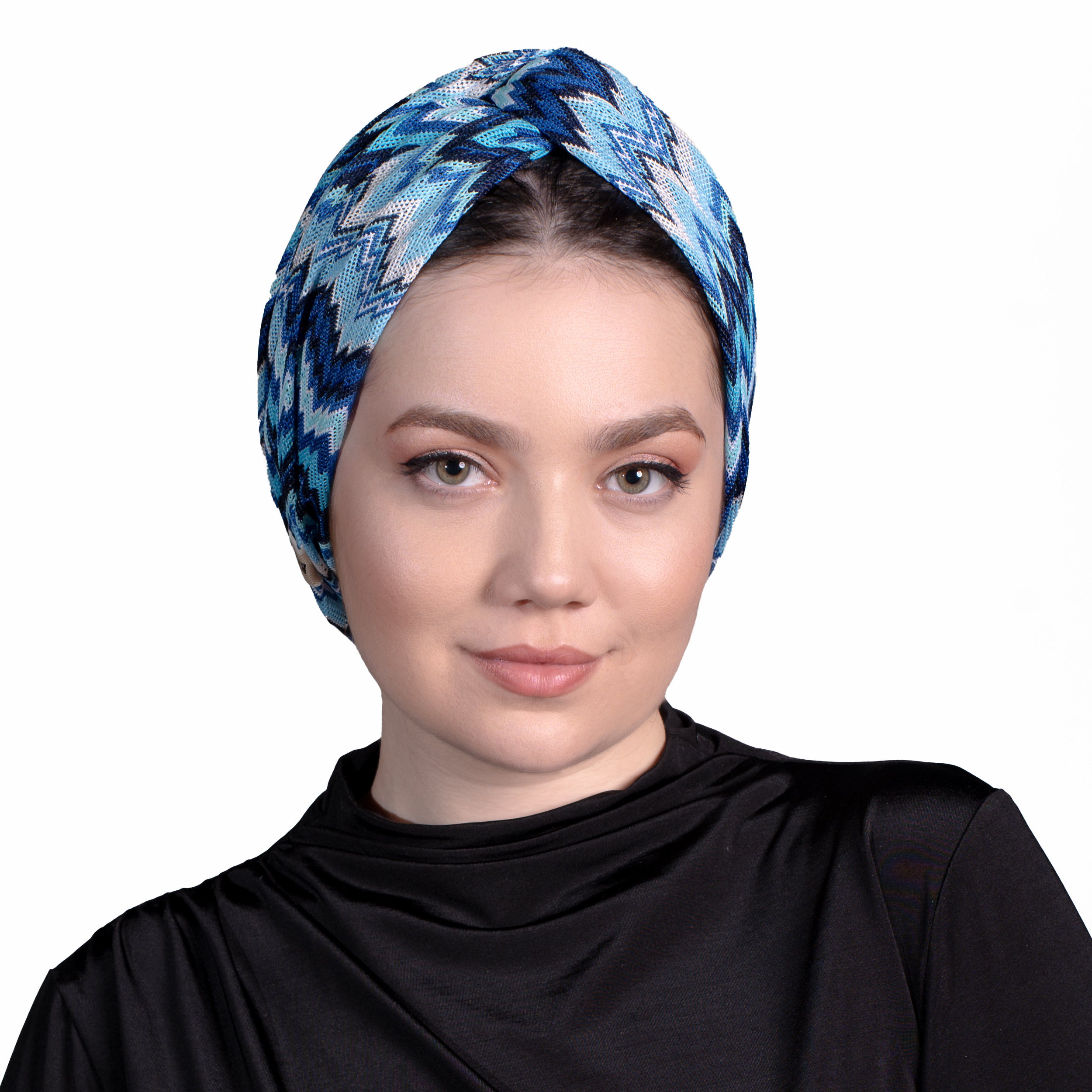 Barcelona Burgulu Bone - Mavi Zikzak Desenli Örme Kumaş