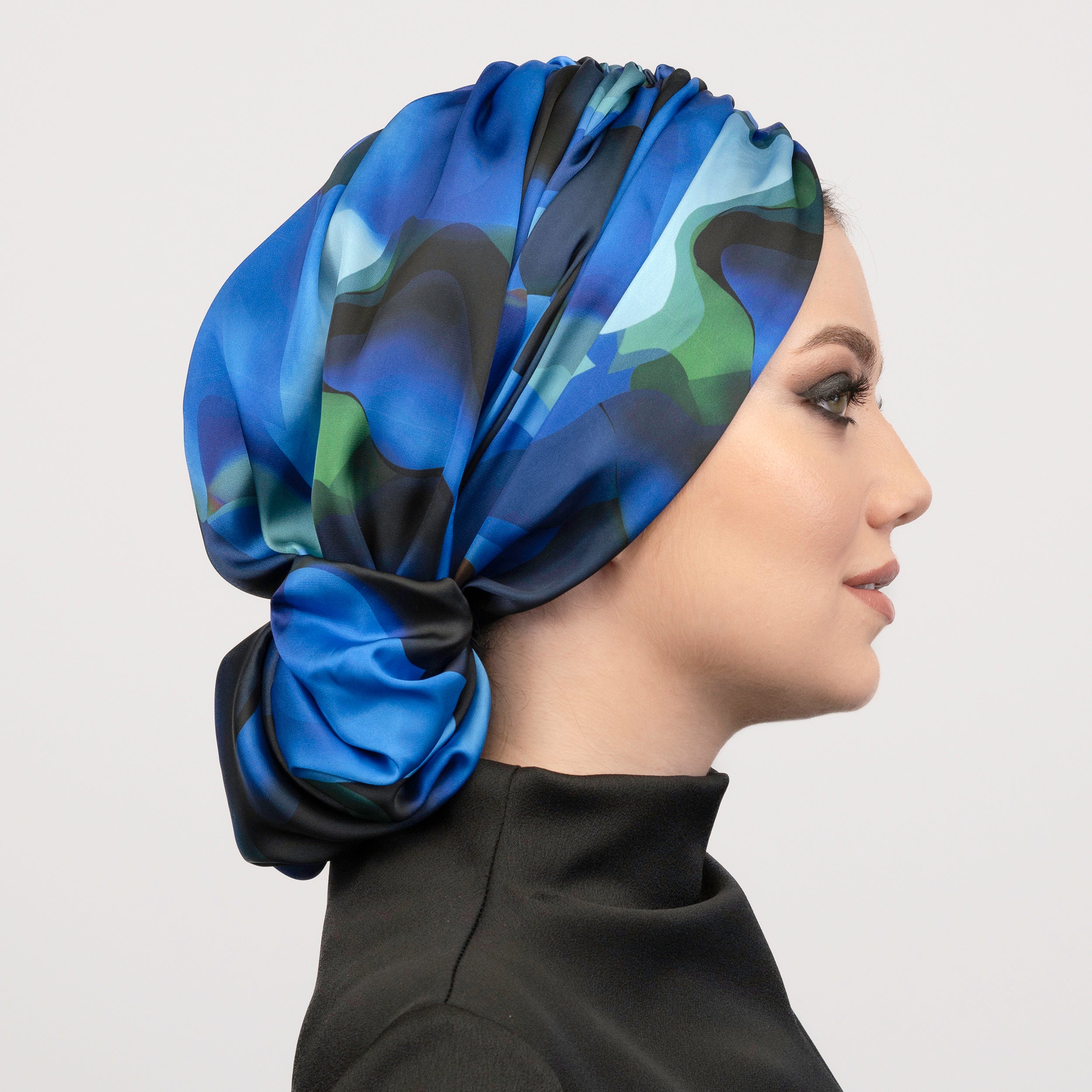 Abu Dabi - İpek Saten Topuzlu Bone