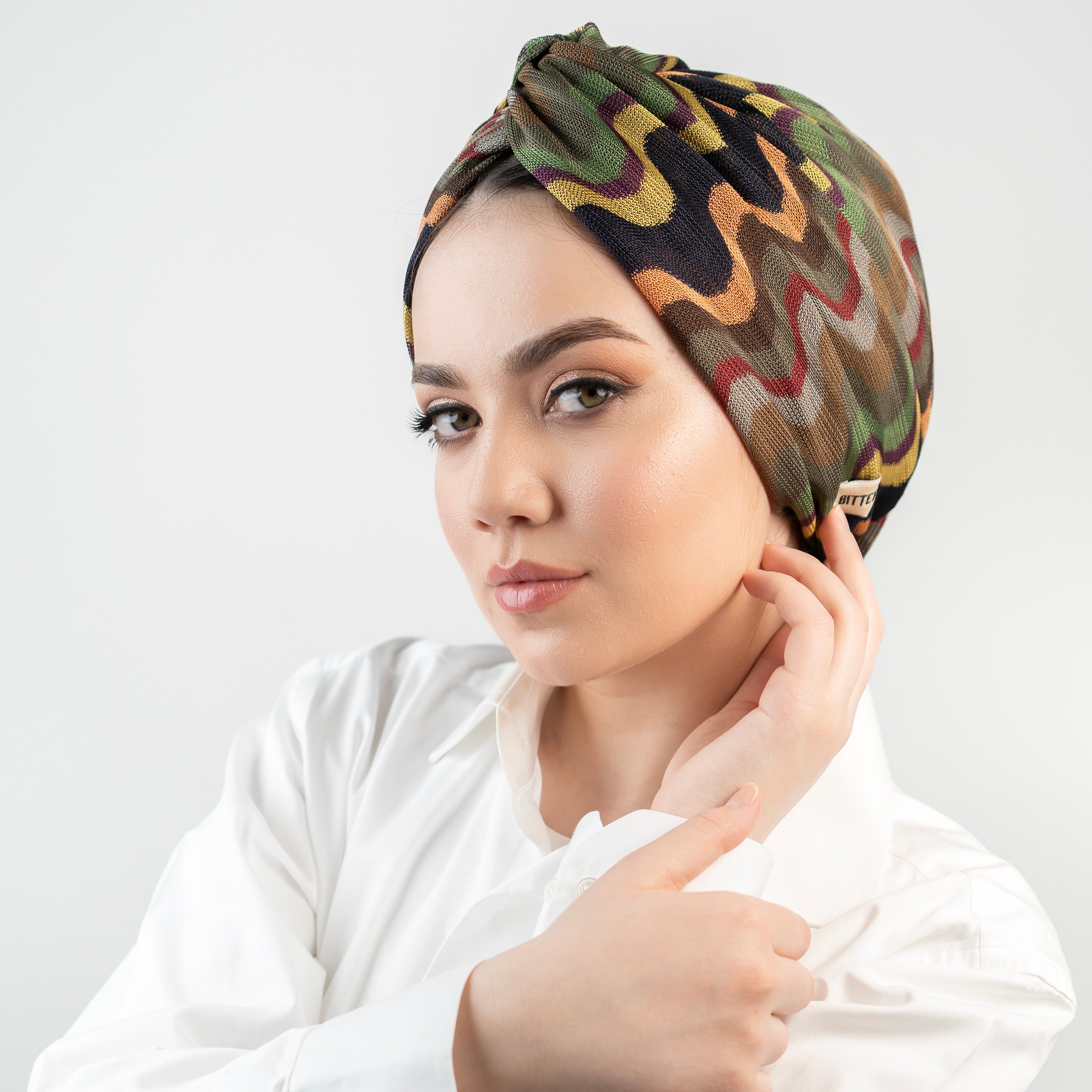 Barcelona Burgulu Bone - Yeşil Renkli - Dalga Desenli Örme Kumaş