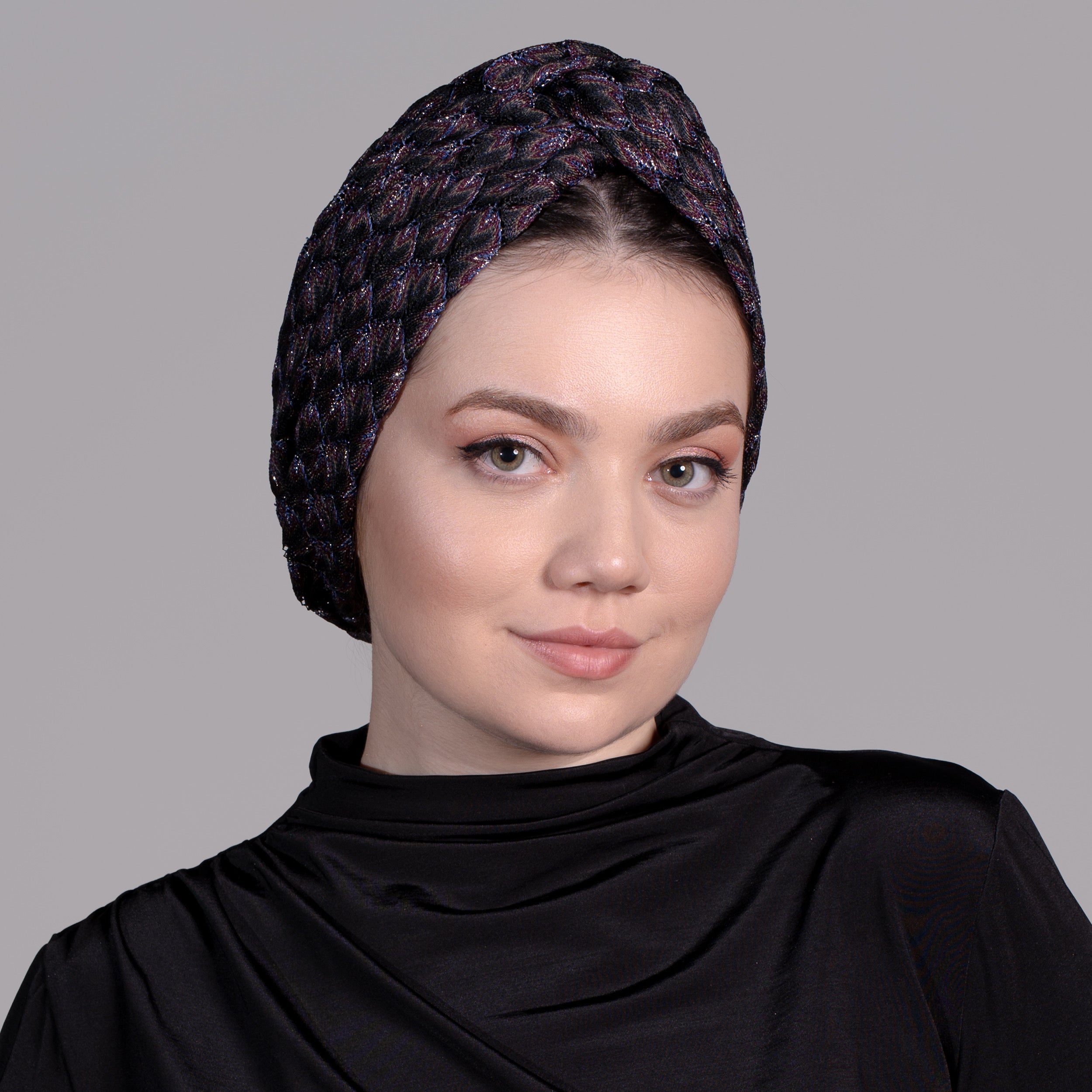 Barcelona Burgulu Bone - Lacivert Renkli - Zikzak Desenli Simli Örme Kumaş