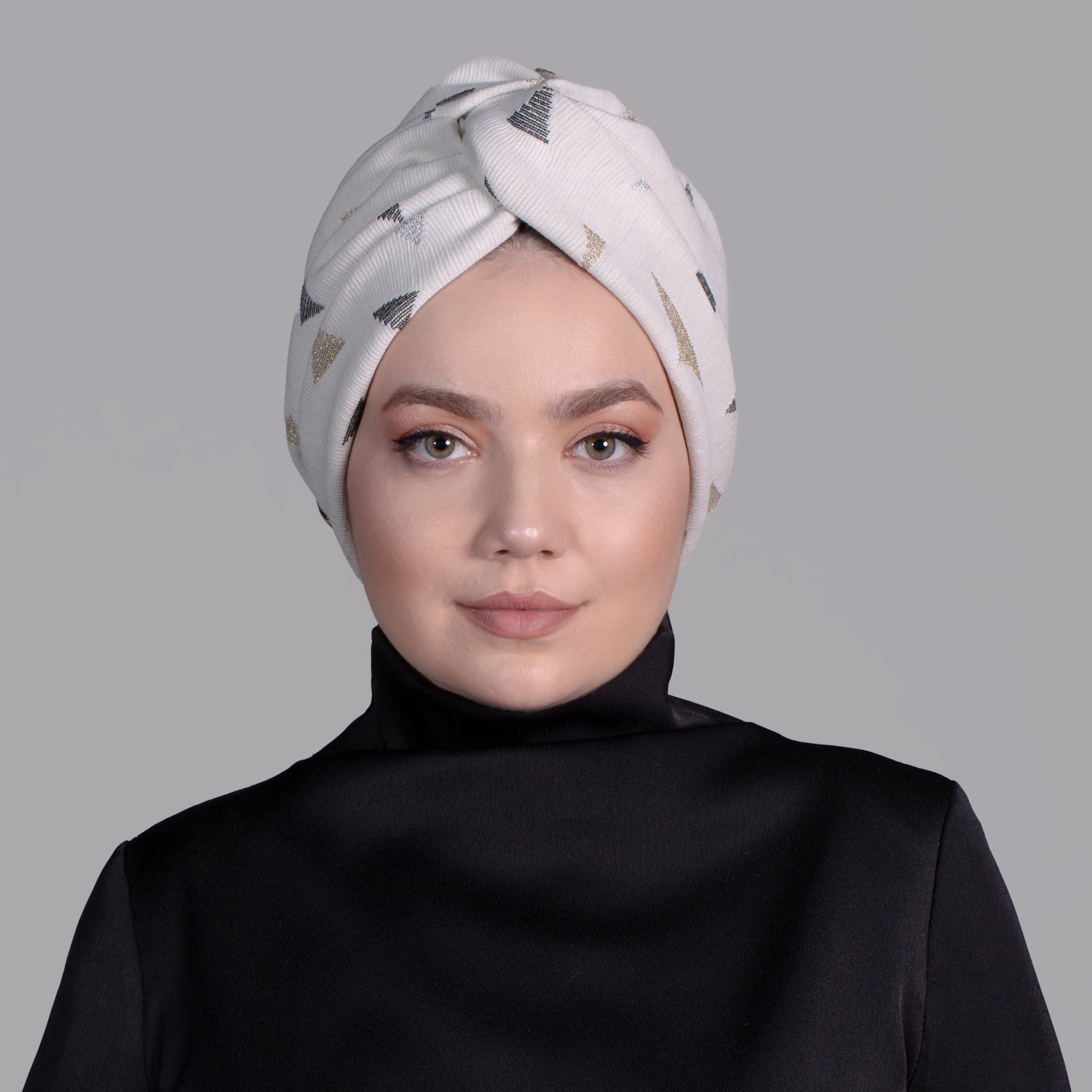 Barcelona Burgulu Bone - Simli Geometrik Desenli Örme Kumaş