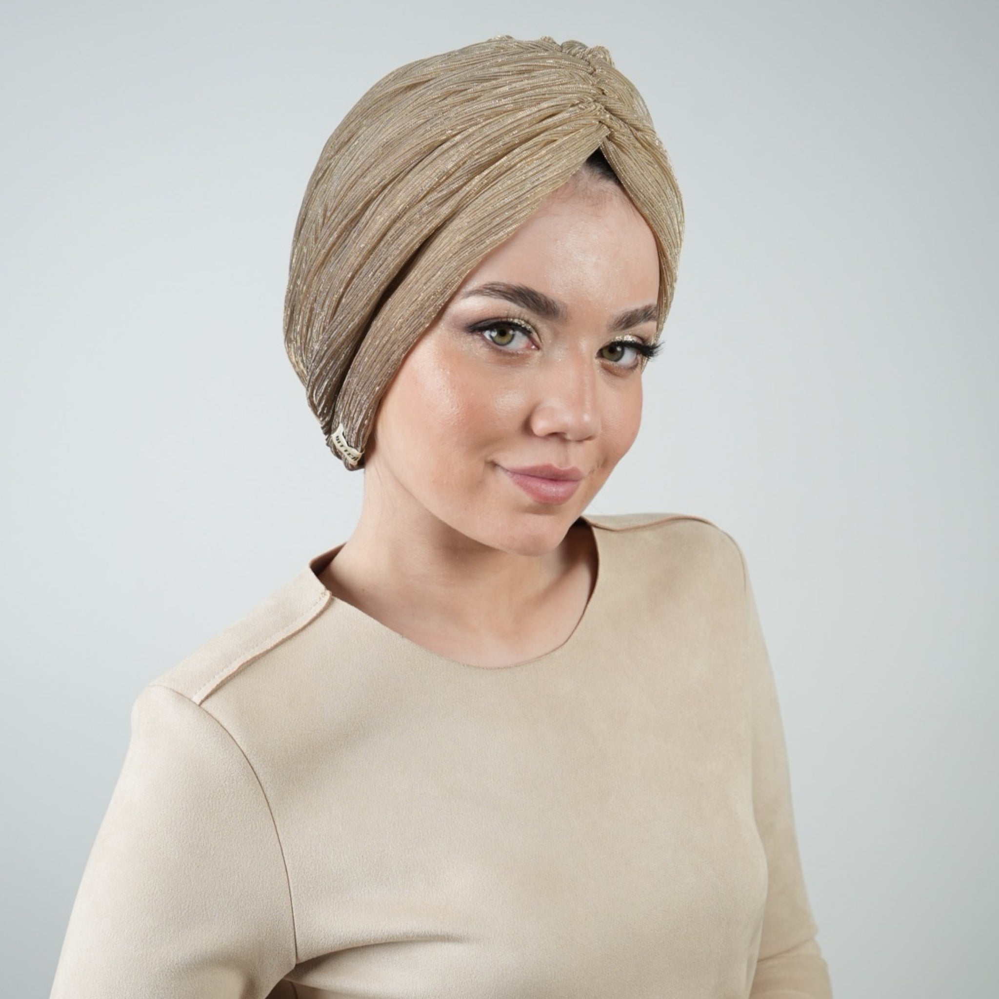 Glitter Bonnet - Double-Sided Gathered Closure - Stretchy Fabric - Brown - BitterColors