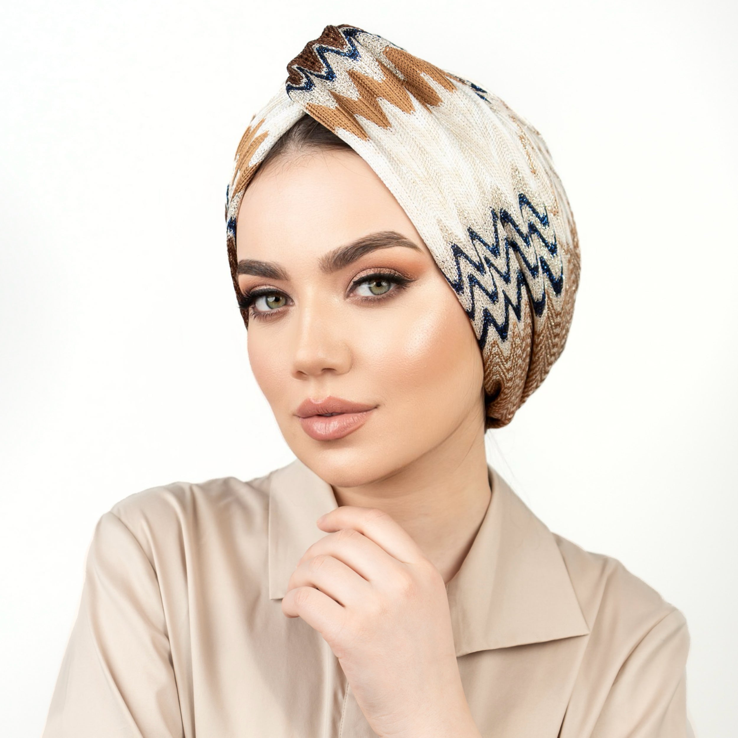 Barcelona Burgulu Bone - Lacivert Zikzak Desenli Örme Kumaş