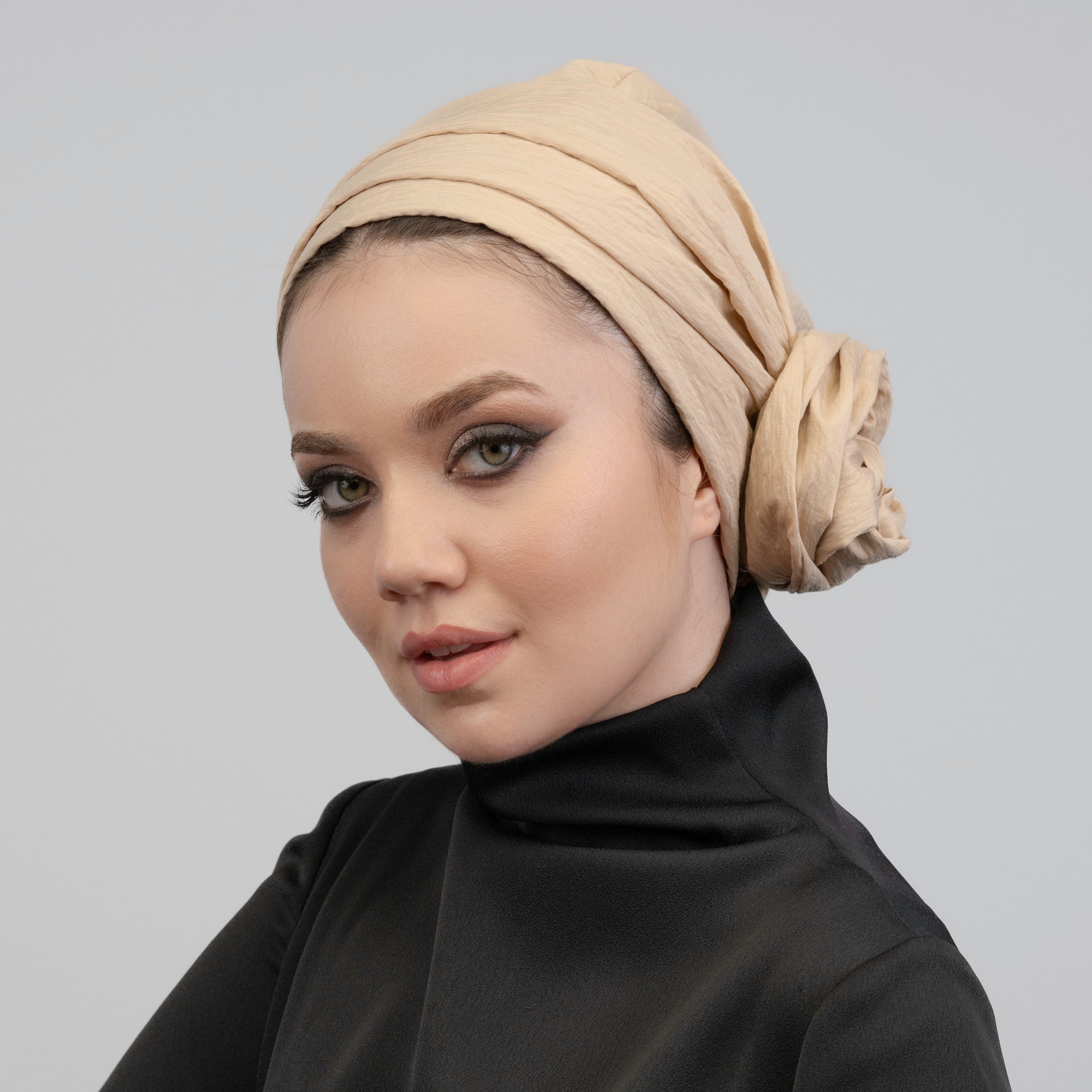 Bağlamalı Bone - İpek/Keten Kumaş - Bej Rengi - Dubai Keten Bone - BitterColors