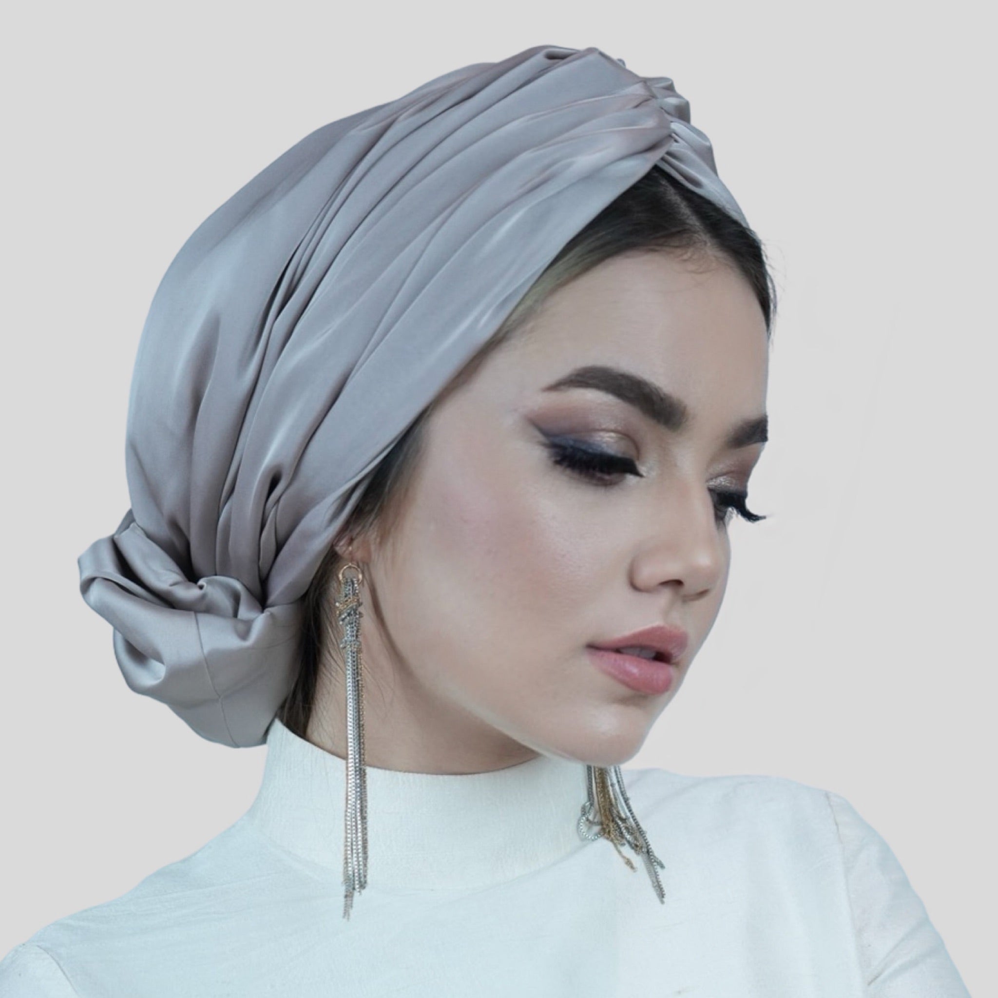 Abu Dhabi Ready-Made Bonnet - Lycra Satin Fabric - Black - BitterColors