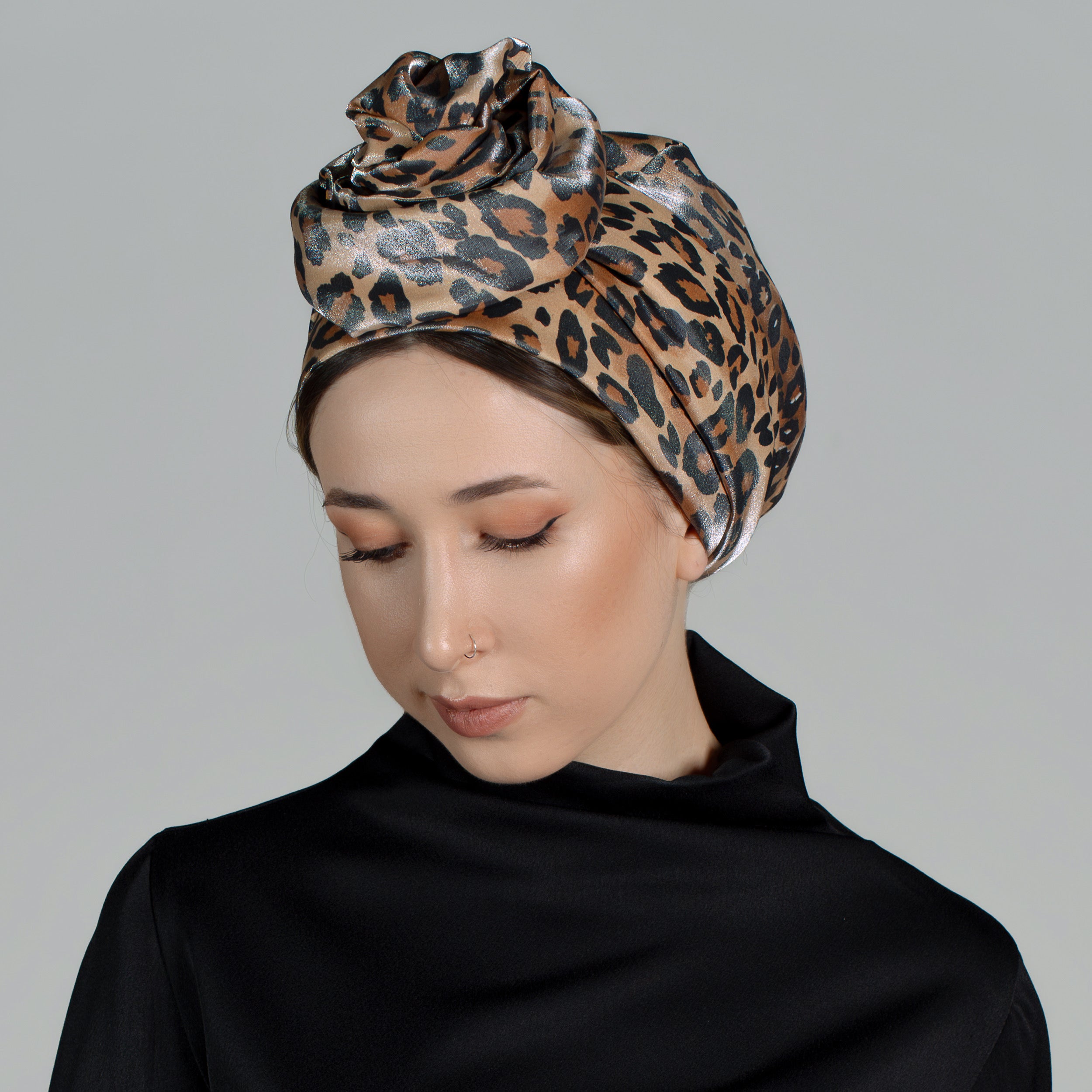 Esra Tokelli Easy-to-Shape Wire Bonnet - Satin Leopard Pattern Bonnet - Multicolored - BitterColors