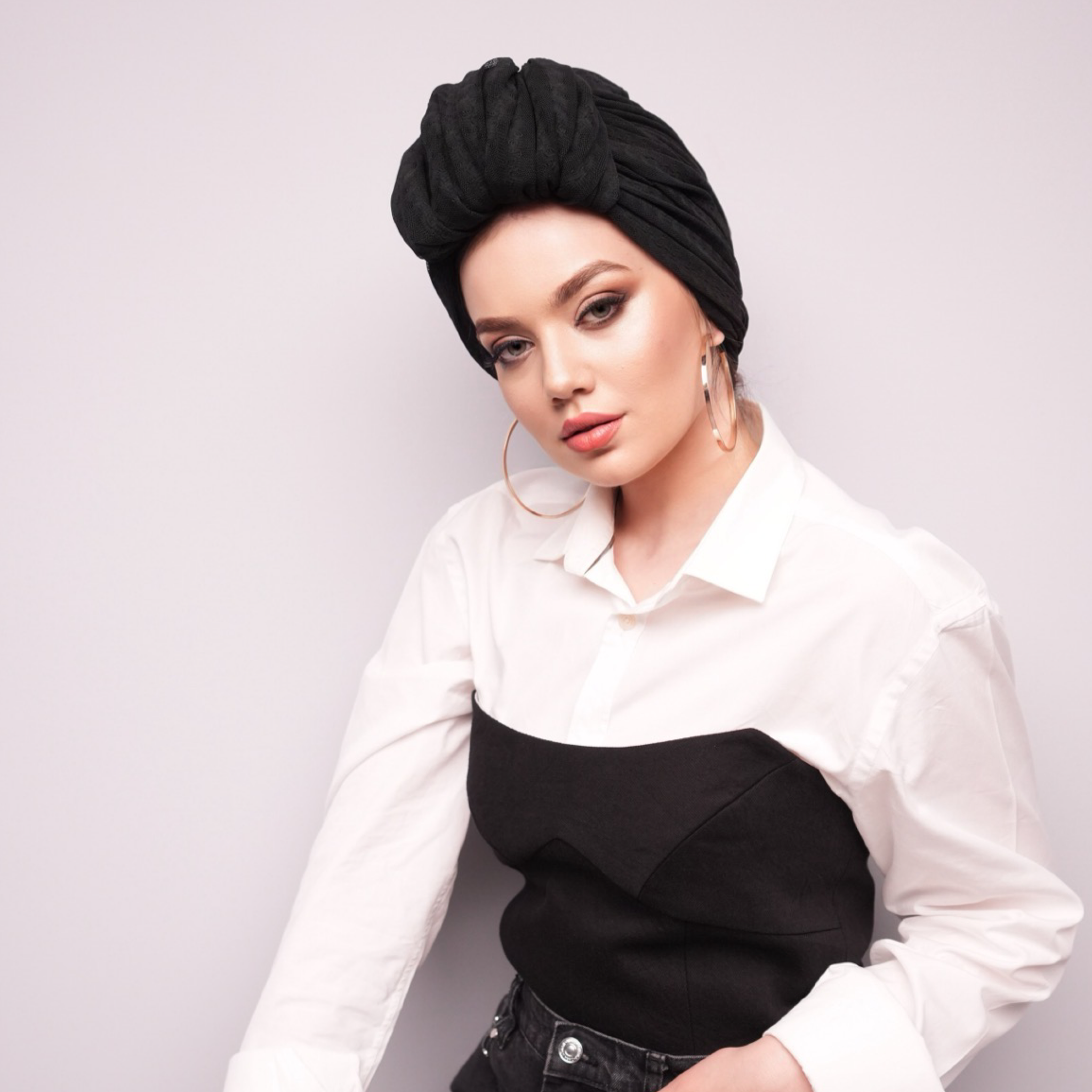 Beyrut Topuzlu Bone - File Kumaş