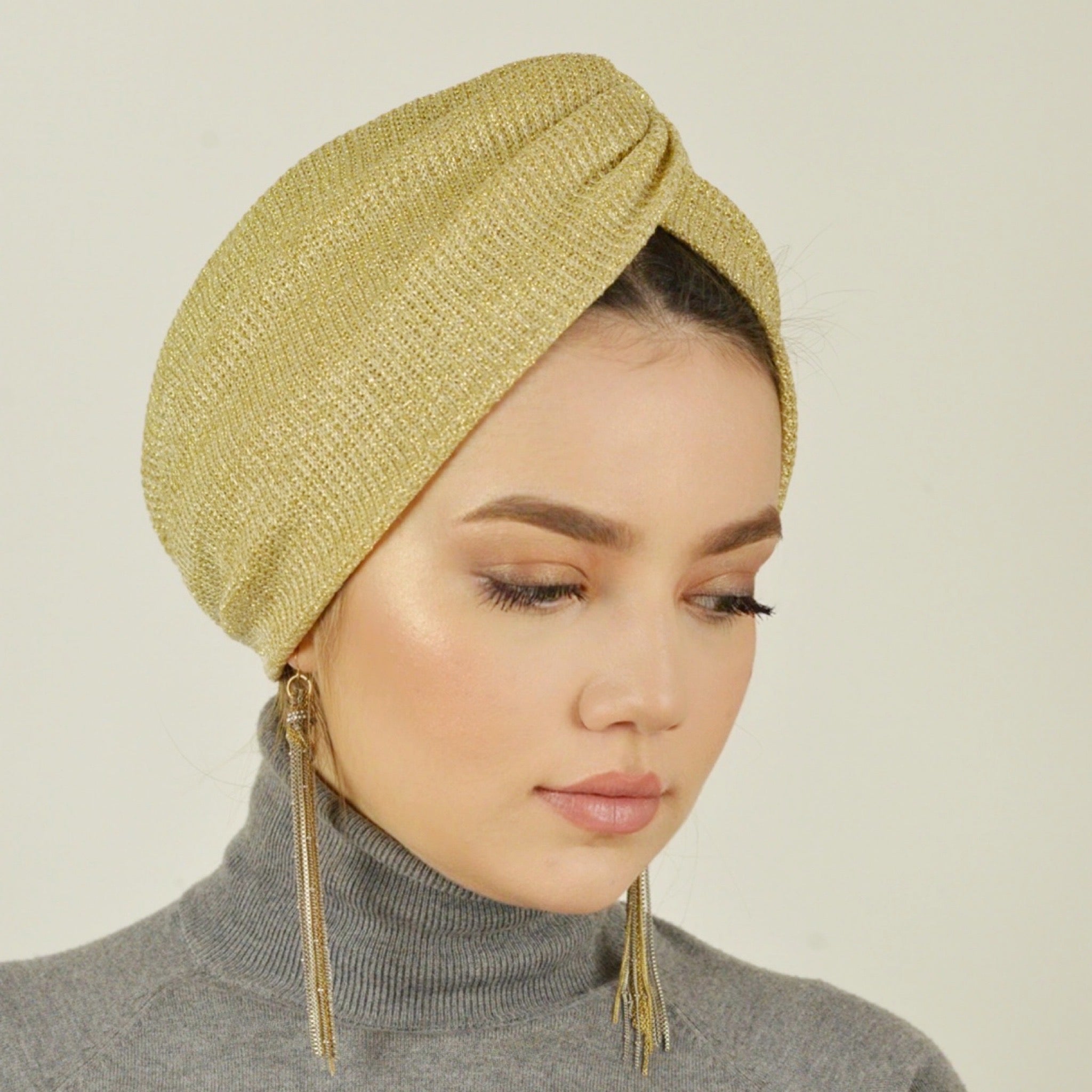 Barcelona Burgulu Bone - Işıltılı Örme Kumaş