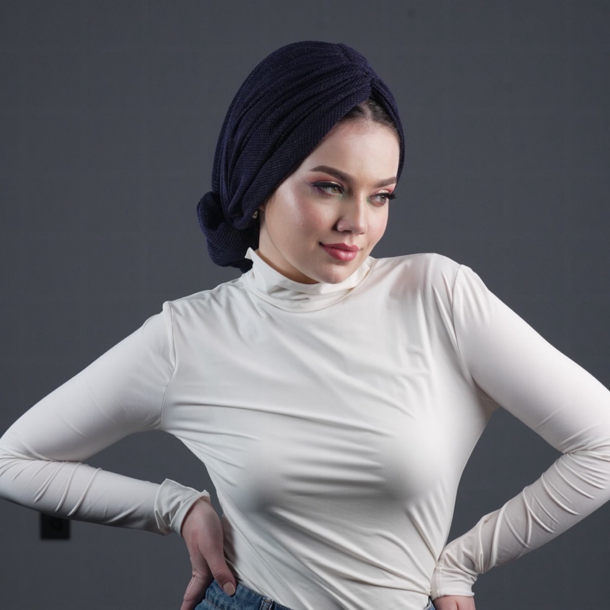 Beyrut Topuzlu Bone - Simli Kumaş