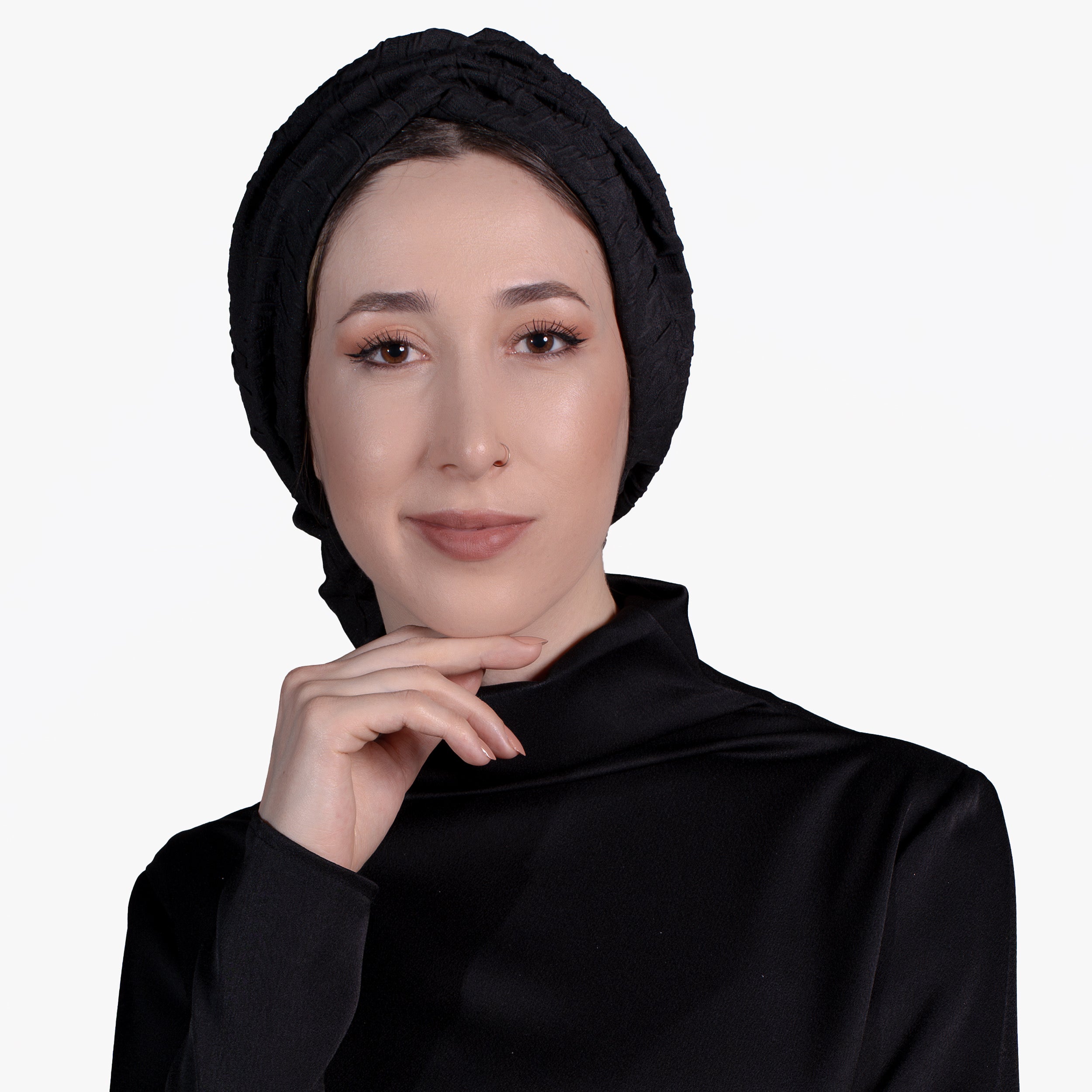 Esra Tokelli Büzgülü Bone - Kabartmalı Kumaş - Siyah Renk - BitterColors