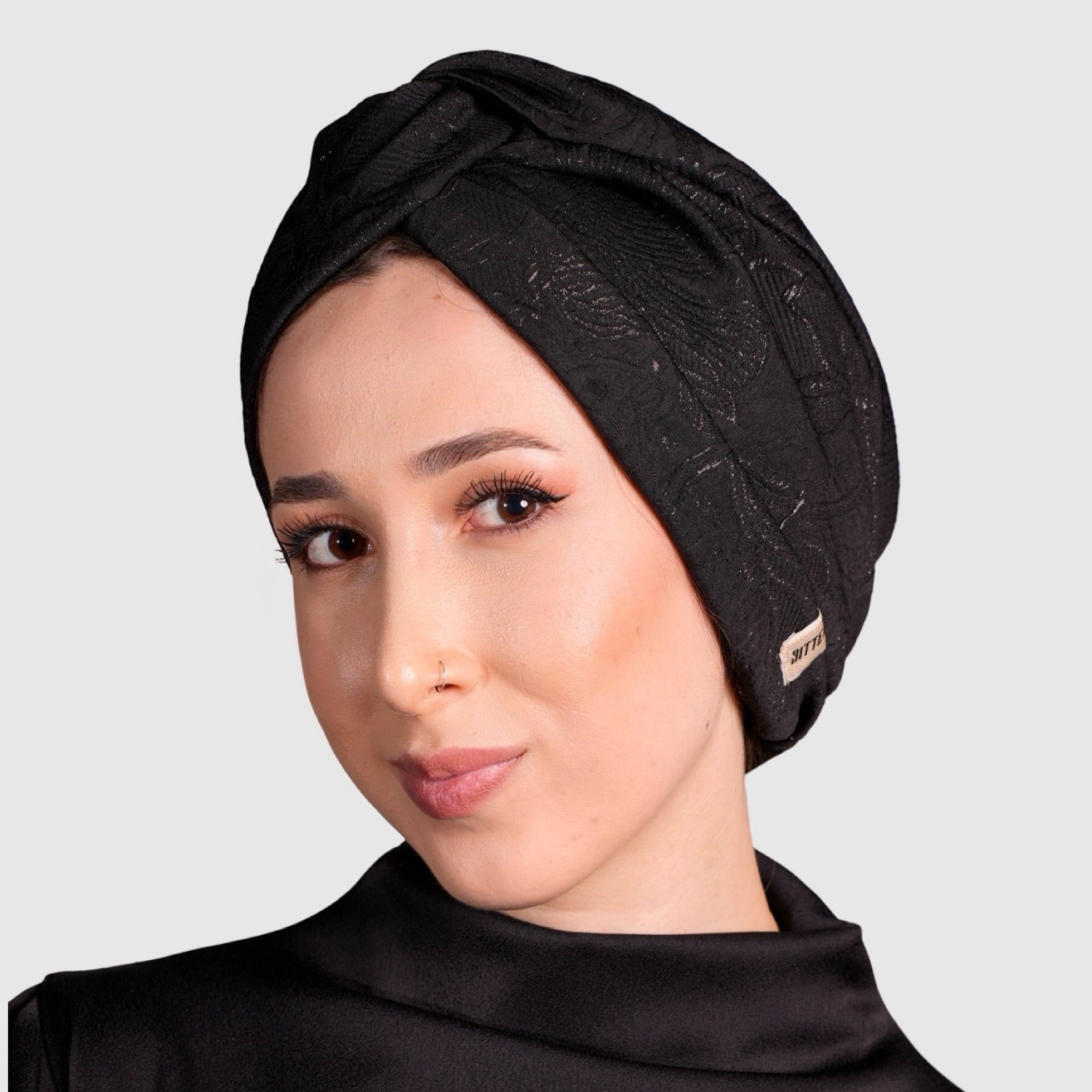 Twisted Jacquard Black Floral Patterned Bonnet