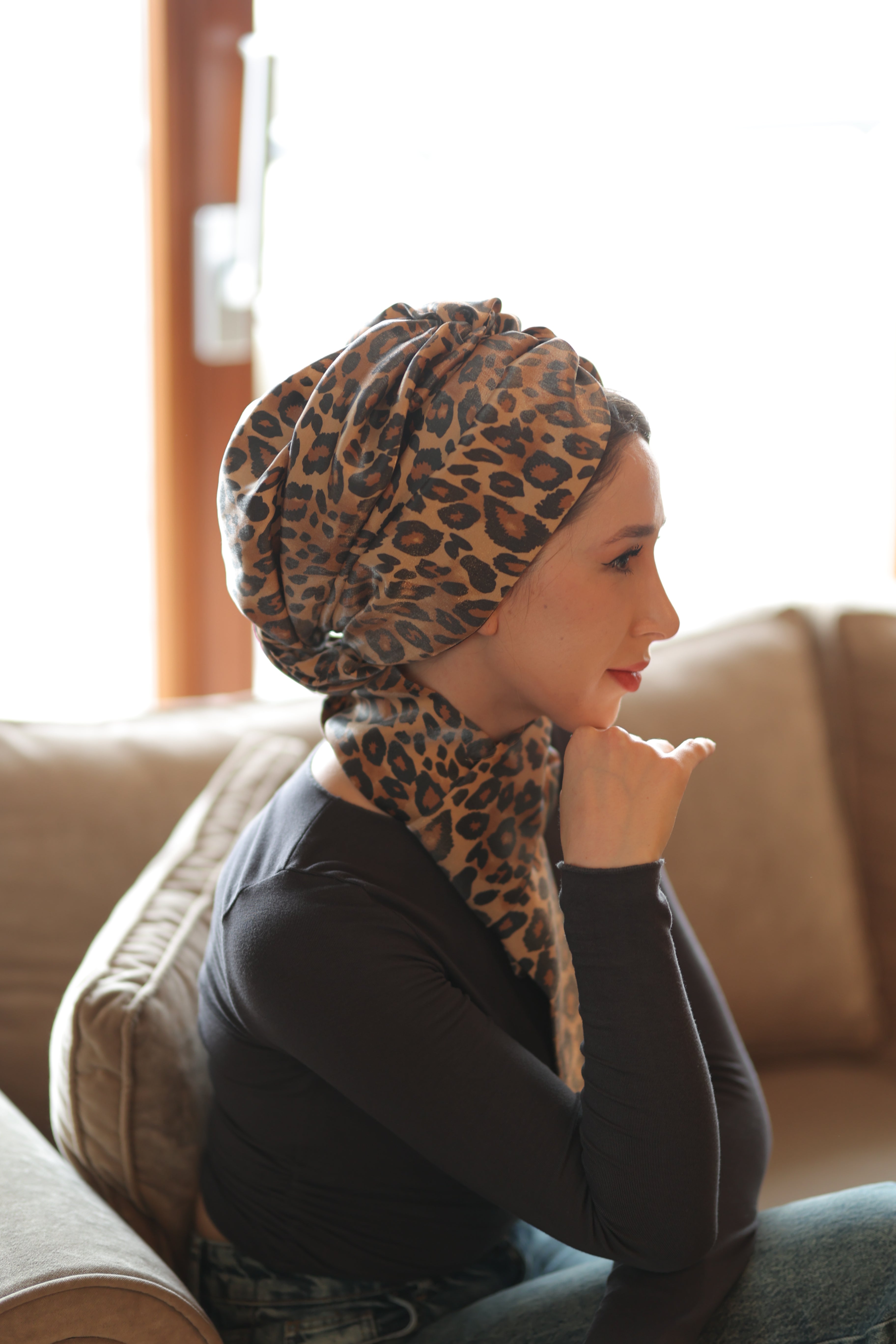 Esra Tokelli Leopar Desenli Penye Astarlı Büzgülü Bone - Kullanıma Hazır Bone - Çok Renkli - BitterColors