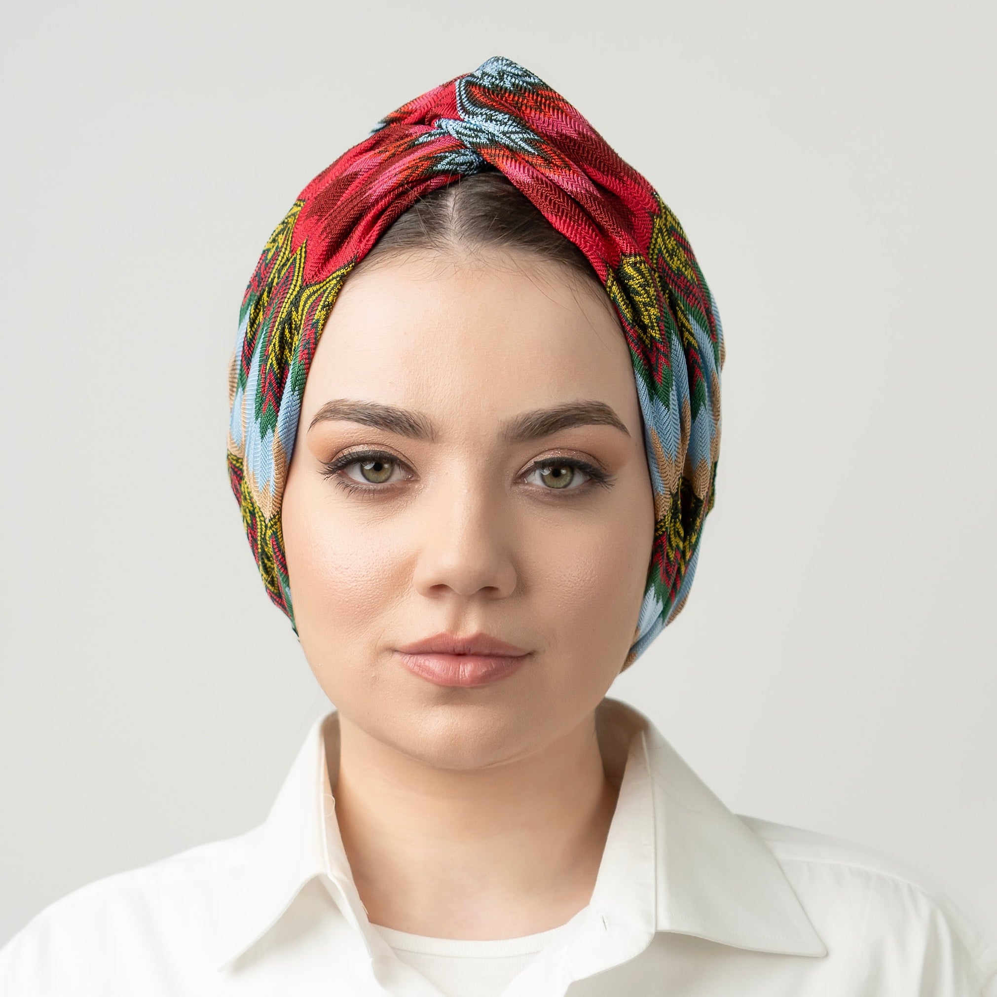 Twisted Spring Bonnet - Flexible Knit Fabric - Multicolored - BitterColors