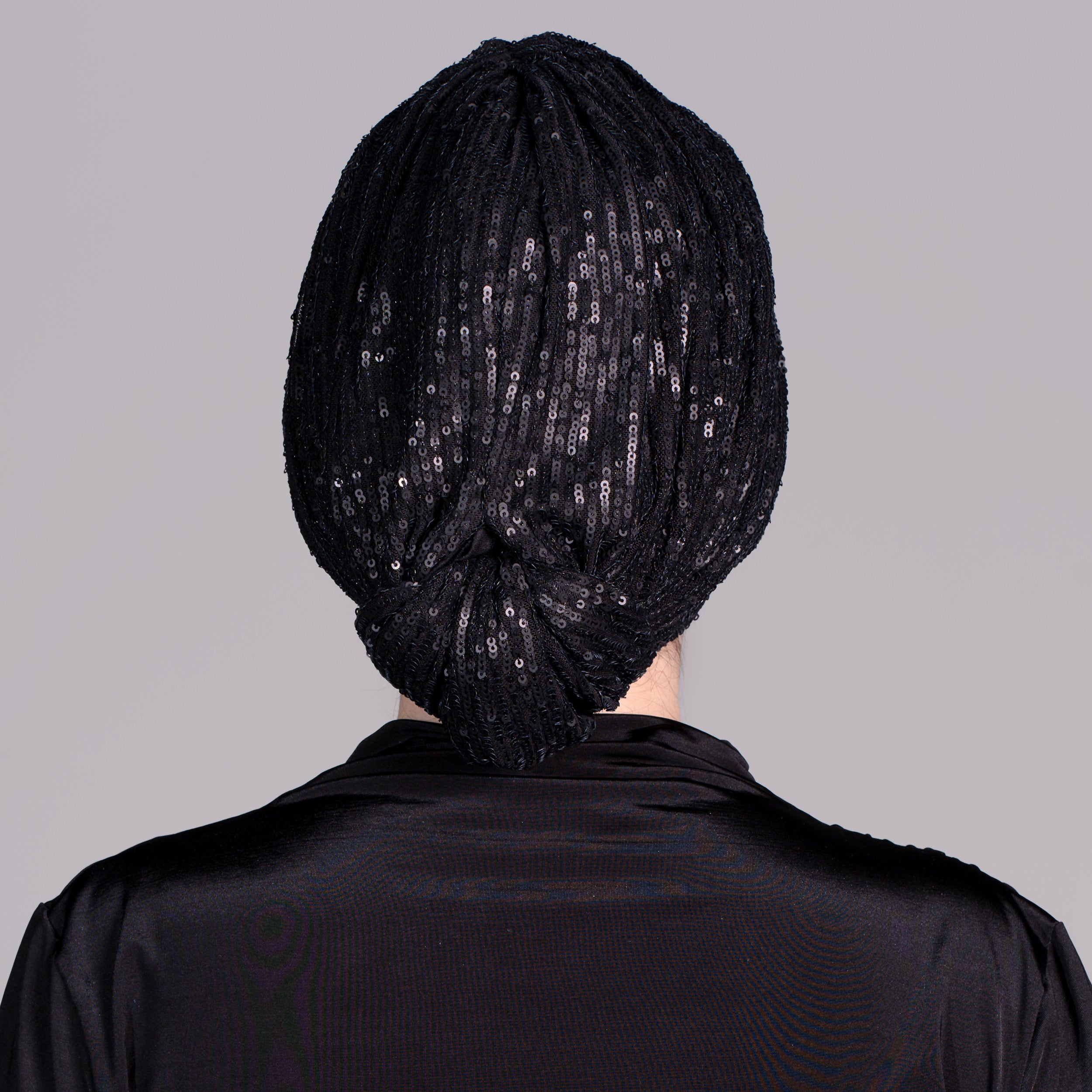 Beyrut Topuzlu Bone - Penye Astarlı - Çizgili Pul Payet İşlemeli