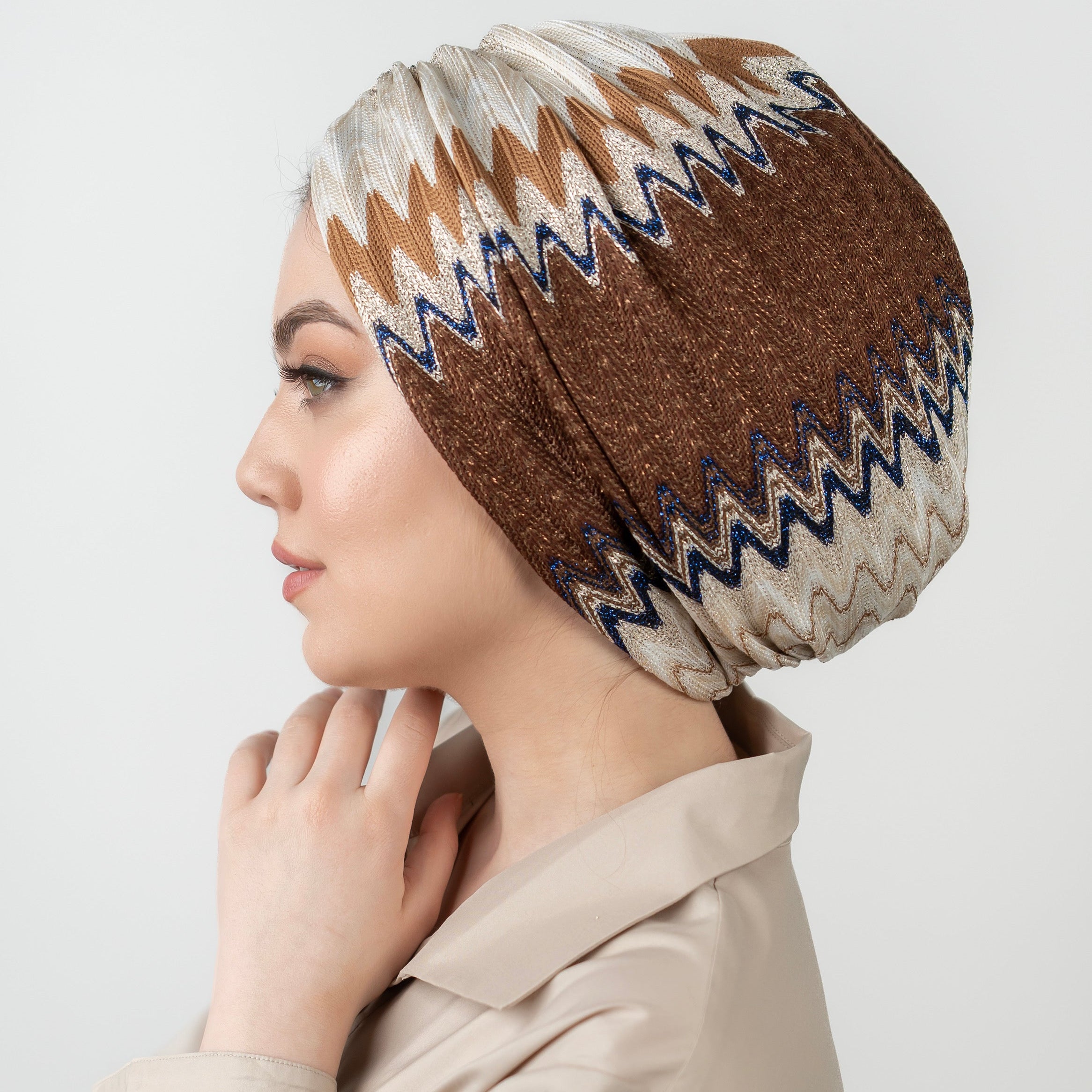 ZigZag Patterned Gathered Bonnet - Flexible Knitted Glitter Fabric - Multicolored - Bitter Navy Brown - BitterColors