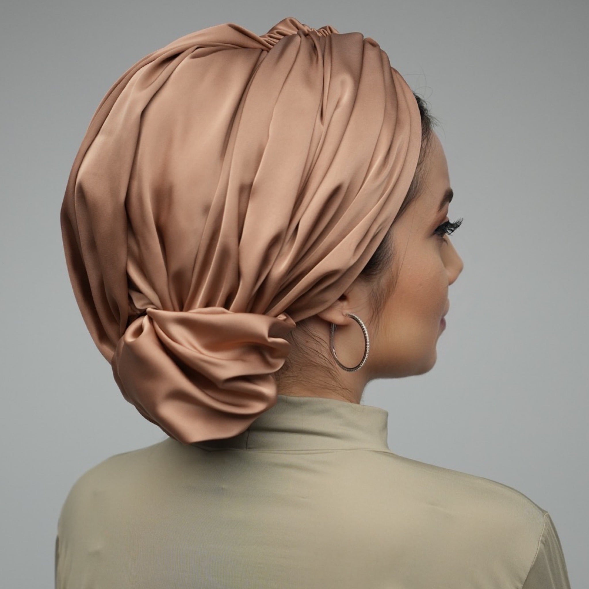 Abu Dhabi Ready-Made Bonnet - Lycra Satin Fabric - Black - BitterColors