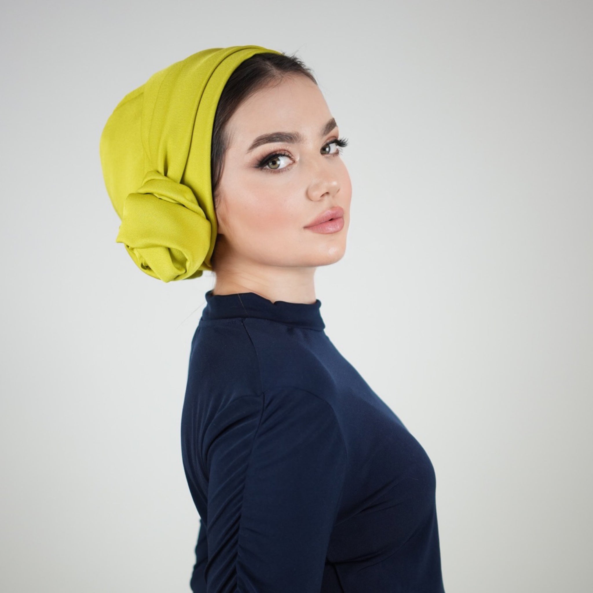 Dubai Bağlamalı Bone - Krep Saten Kumaş