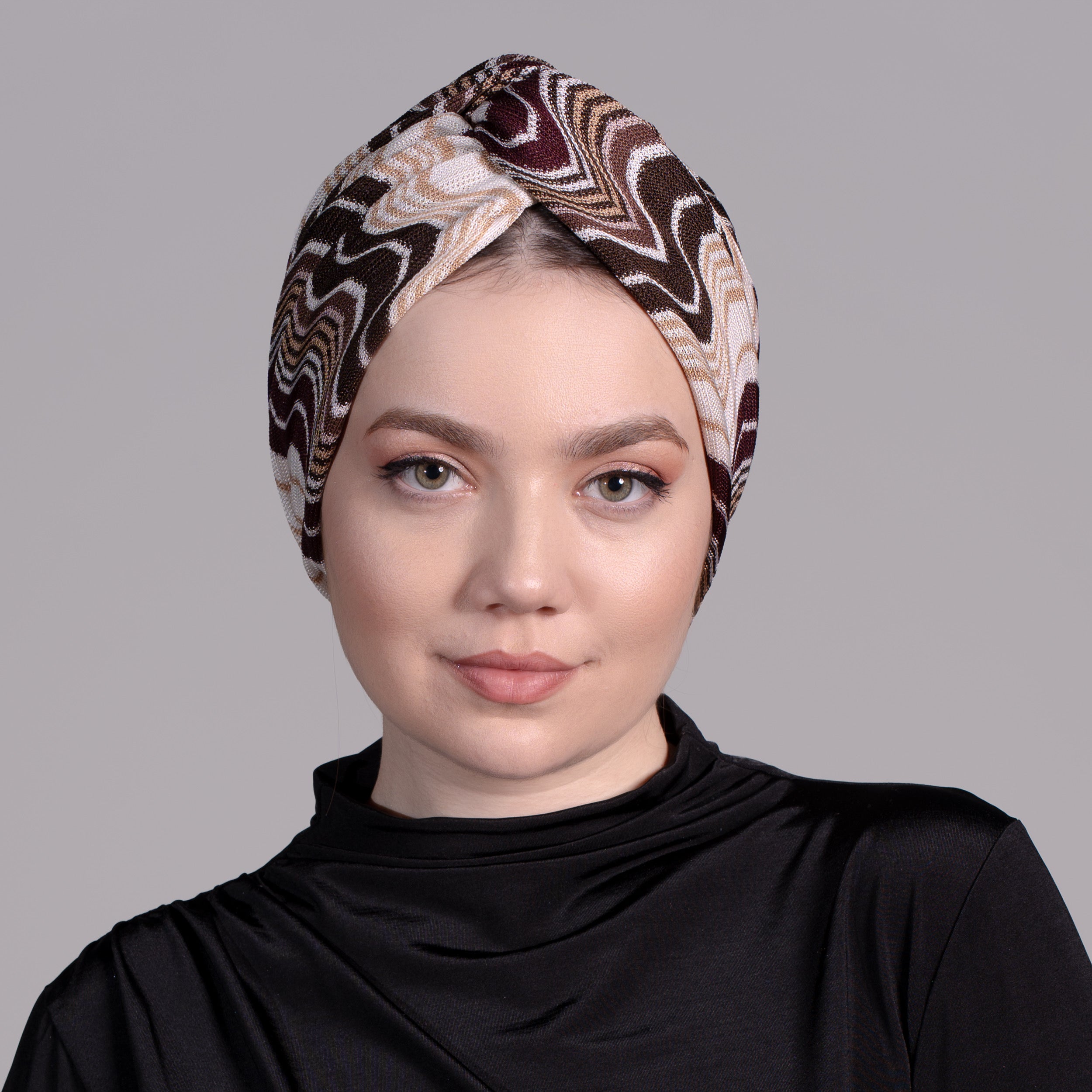 Barcelona Burgulu Bone - Kahve Krem Renkli - Dalga Desenli Hafif Örme Kumaş