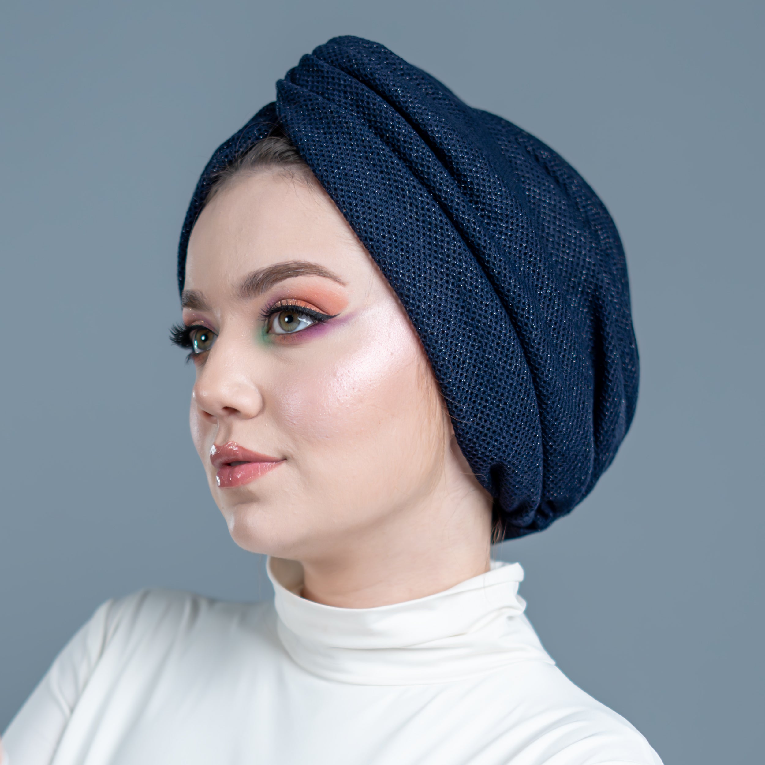 Barcelona Burgulu Bone - Simli Hafif Örme Kumaş