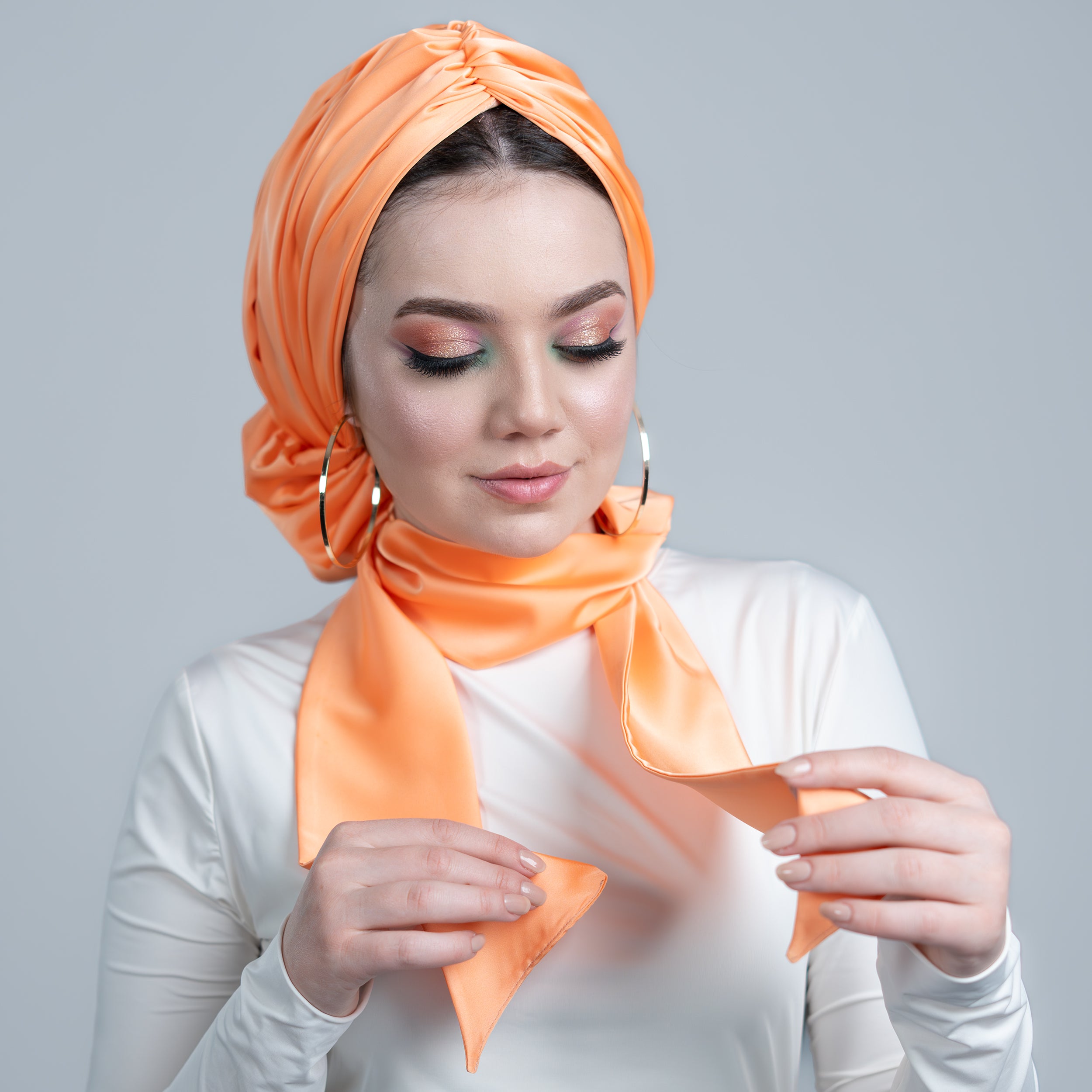 Abu Dhabi Ready-Made Bonnet - Lycra Satin Fabric - Black - BitterColors