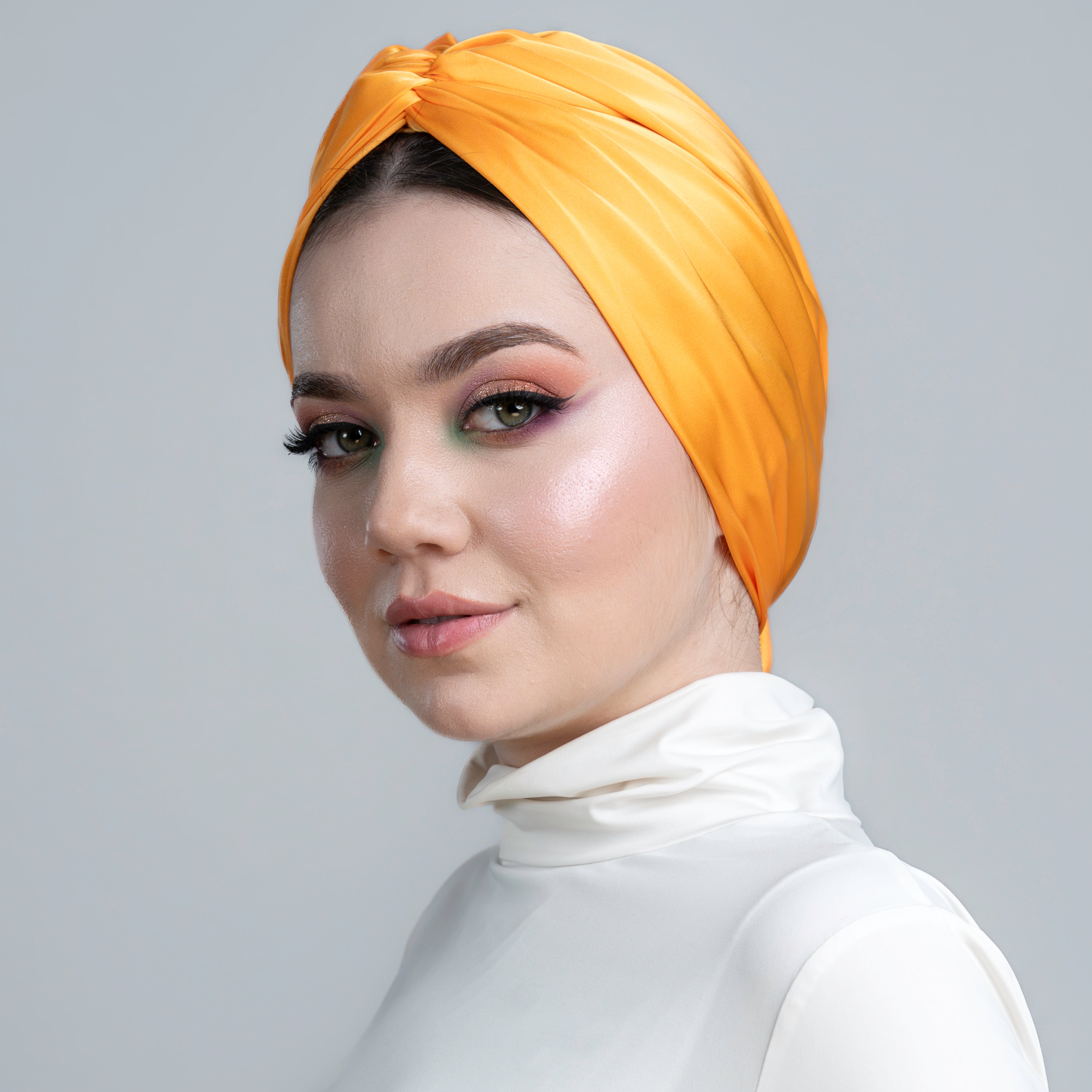 Abu Dhabi Ready-Made Bonnet - Lycra Satin Fabric - Black - BitterColors