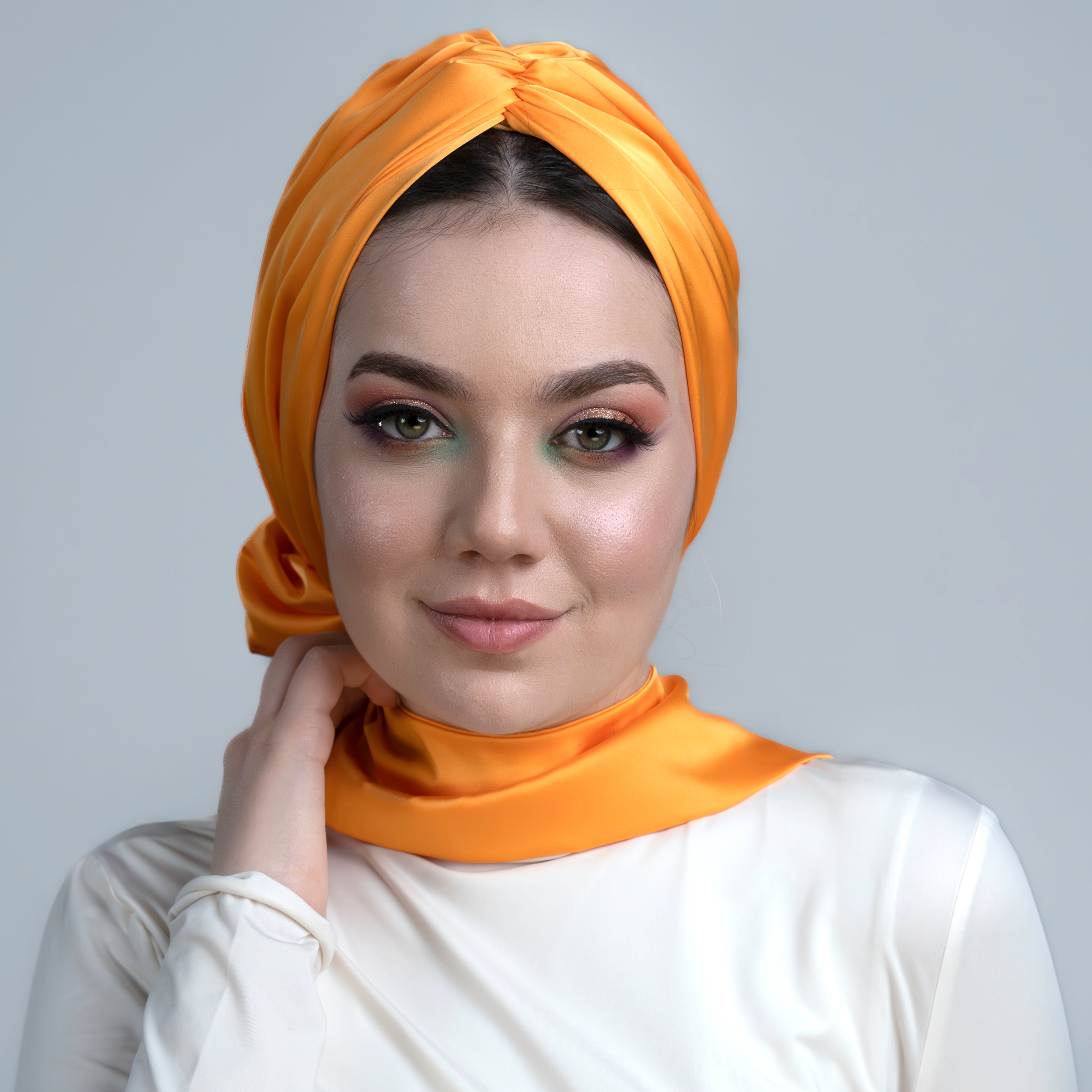 Abu Dhabi Ready-Made Bonnet - Lycra Satin Fabric - Black - BitterColors