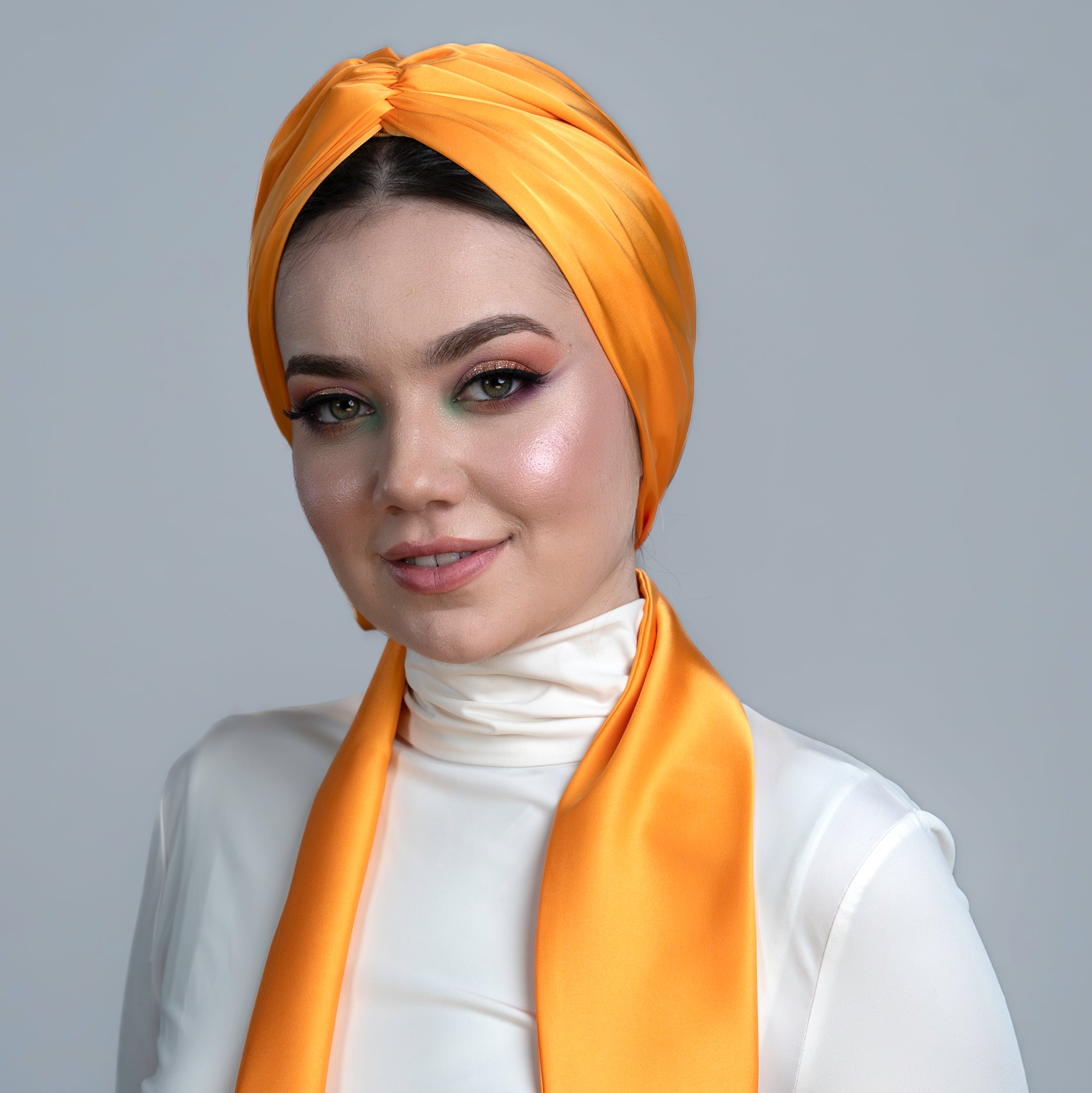 Abu Dhabi Ready-Made Bonnet - Lycra Satin Fabric - Black - BitterColors