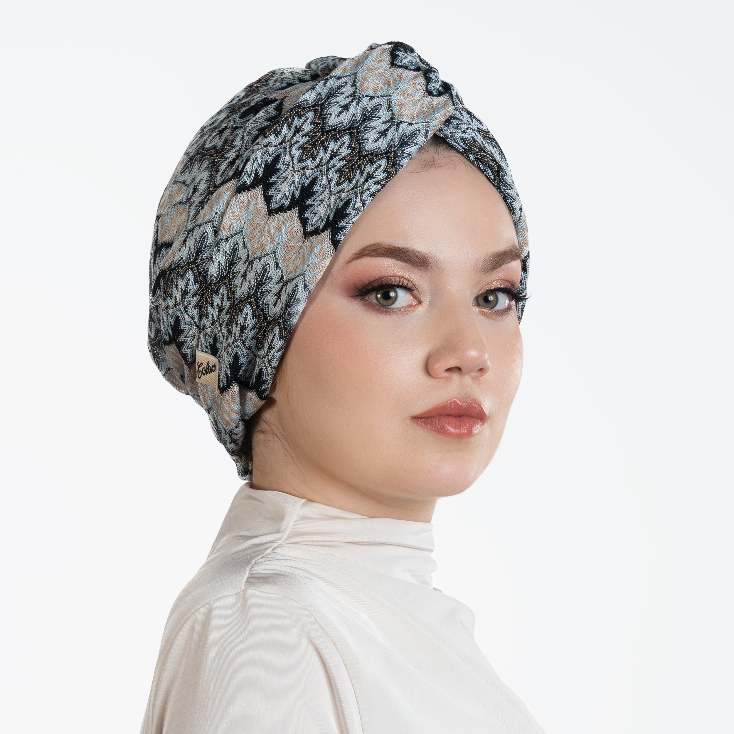 Barcelona Burgulu Bone - Buz Mavisi Zikzak Desenli Örme Kumaş