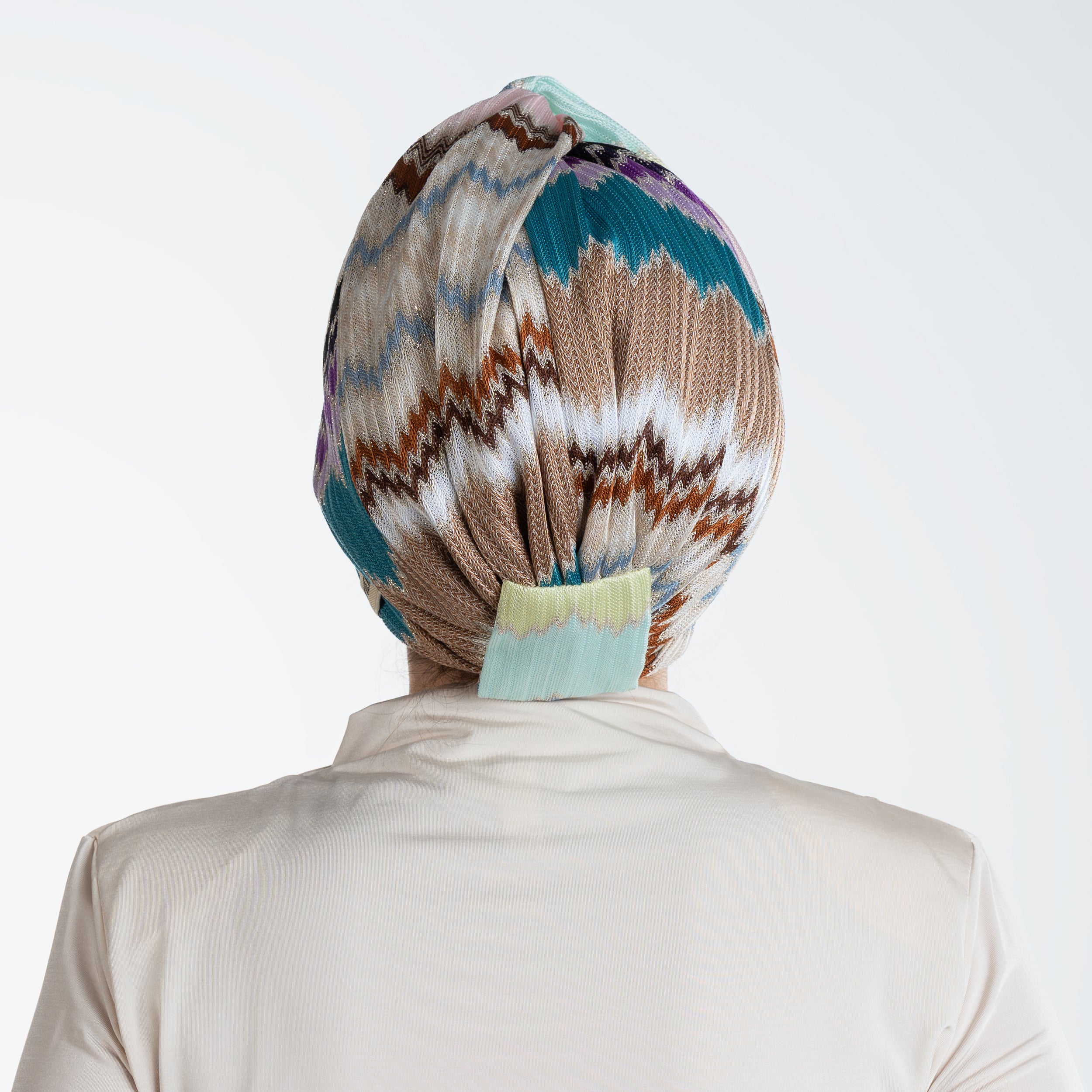 Barcelona Burgulu Bone - Turkuaz Lila Renkli Simli - Zikzak Desenli Hafif Örme Kumaş