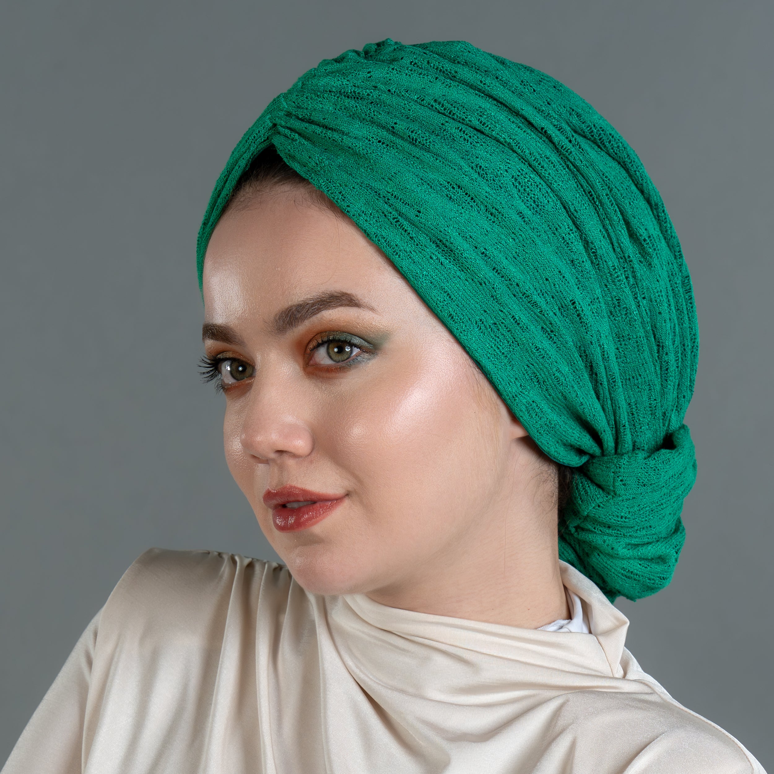 Beyrut Günlük Topuzlu Bone - Örme Kumaş