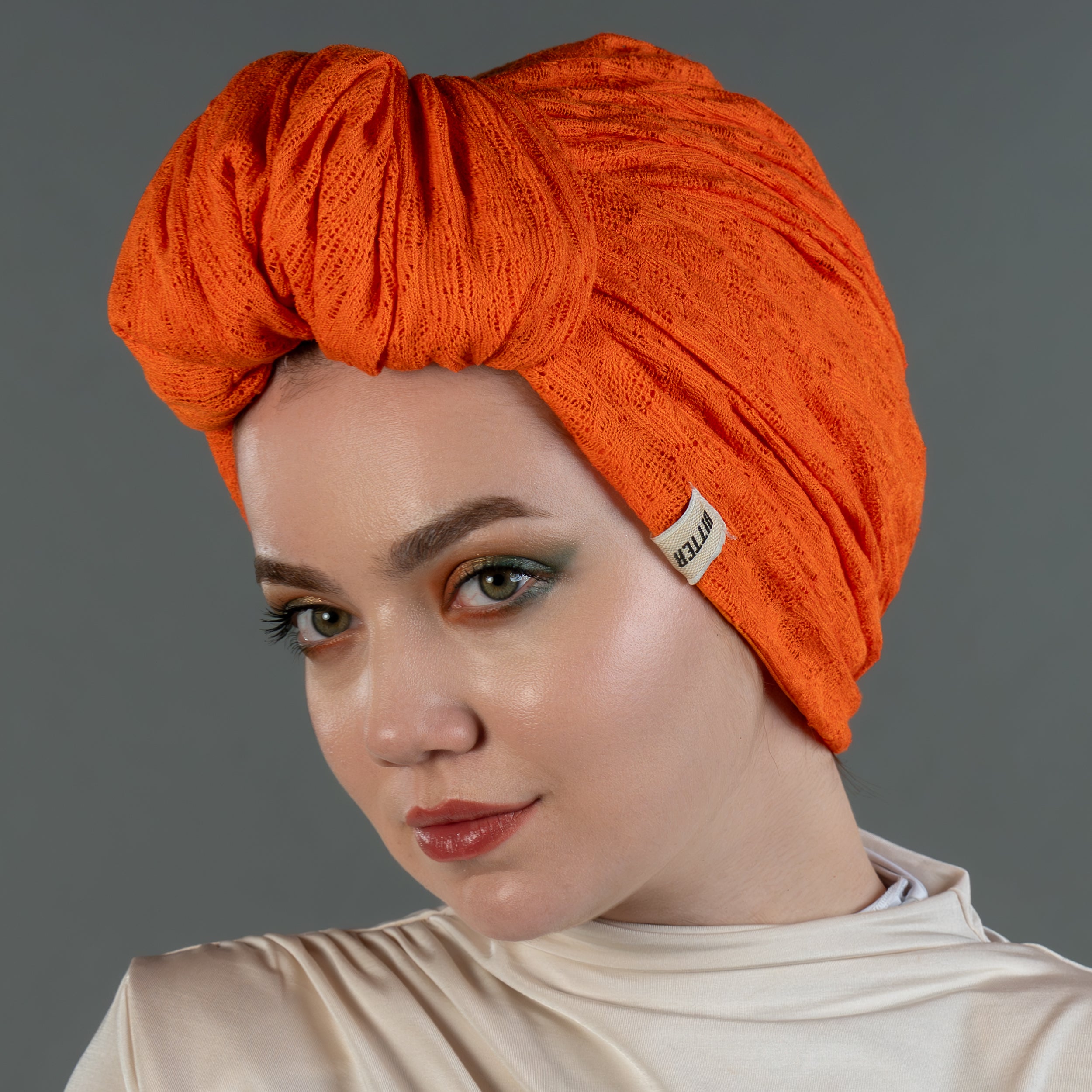 Beyrut Günlük Topuzlu Bone - Örme Kumaş