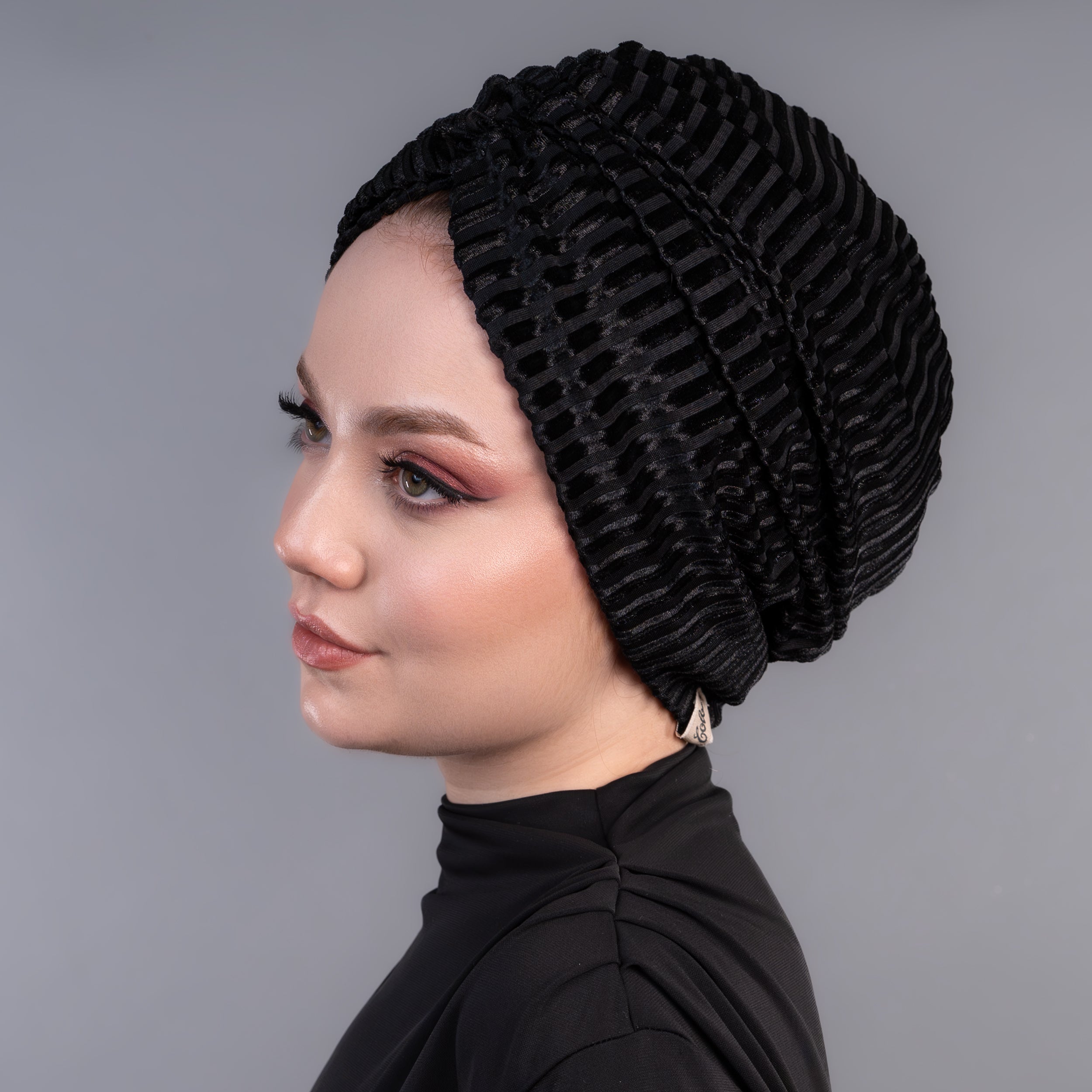 Milano Büzgülü Bone - Fitilli Siyah Kadife