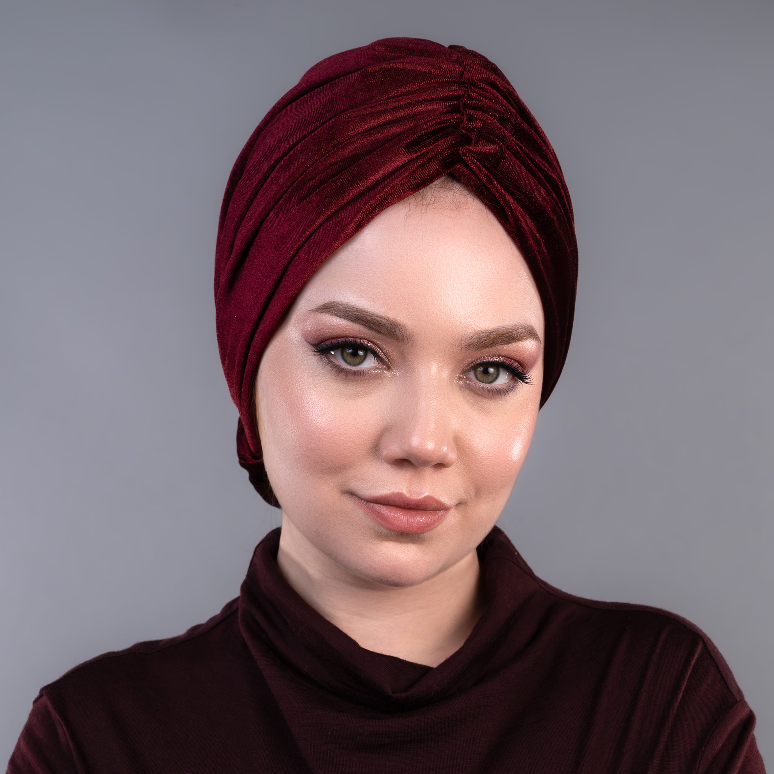 Beyrut Topuzlu Bone - Kadife Kumaş