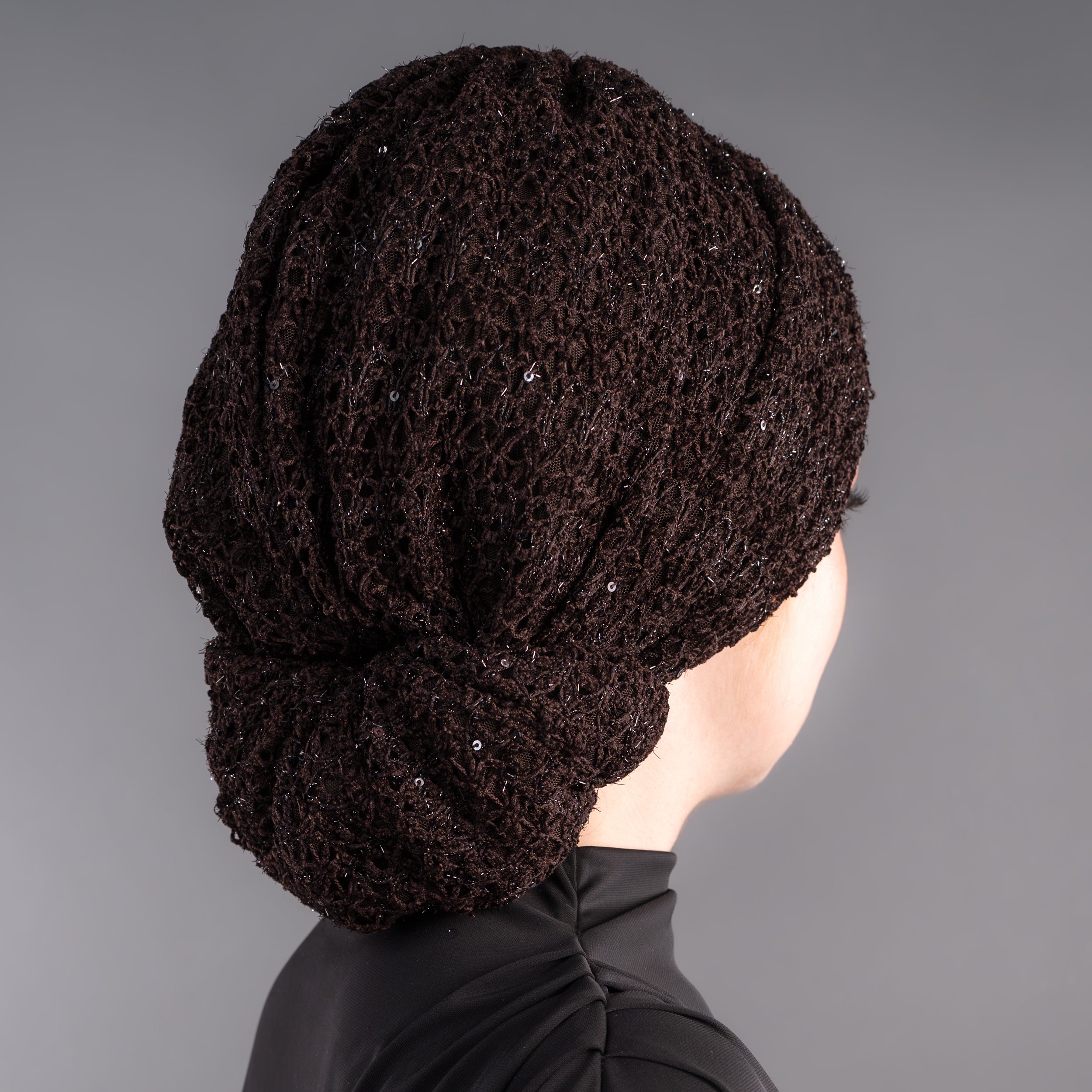 Beyrut Topuzlu Bone - Pul İşlemeli Dantel Kumaş