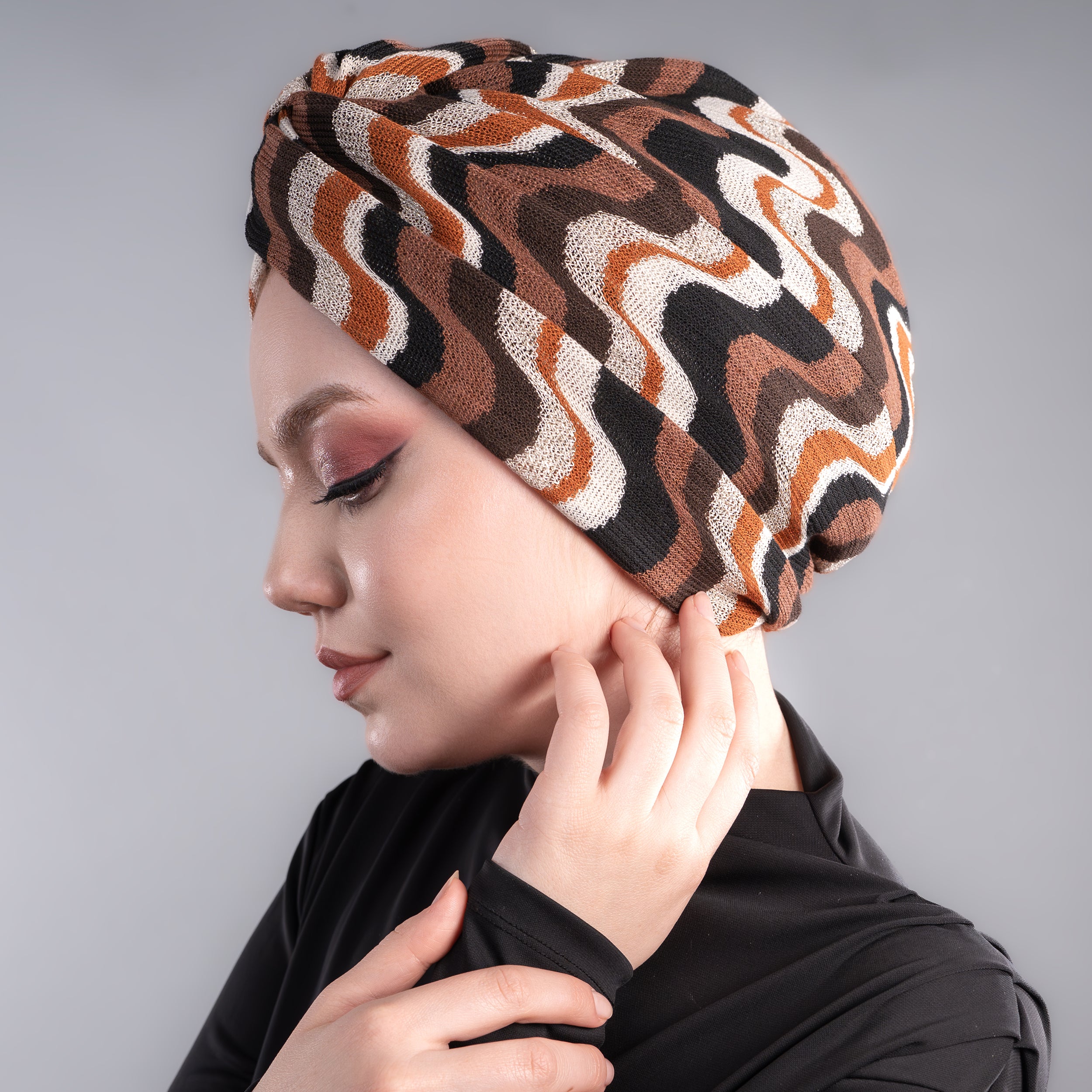 X Burgulu Büzgülü Bone - Dalga Desenli Örme Kumaş