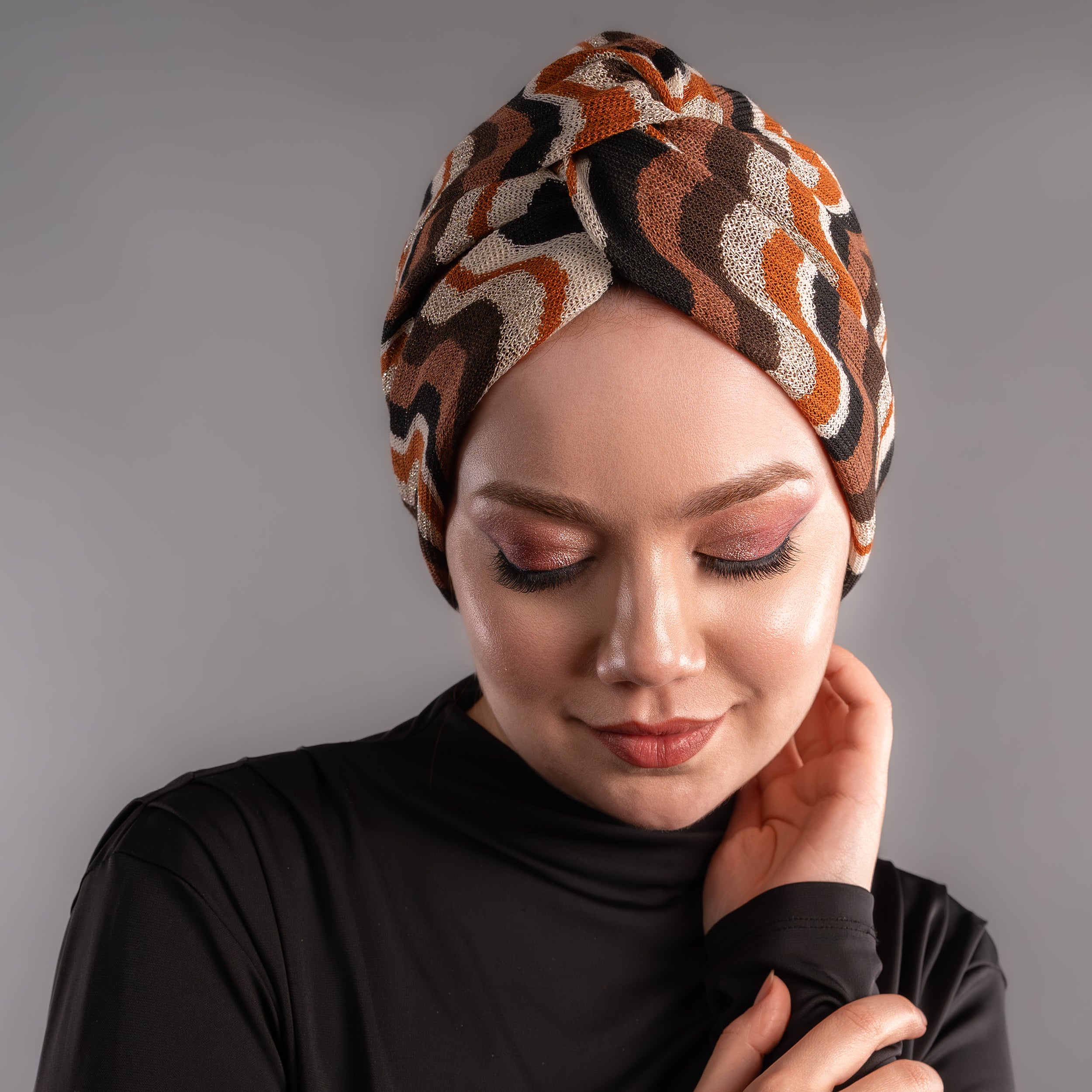 X Burgulu Büzgülü Bone - Dalga Desenli Örme Kumaş