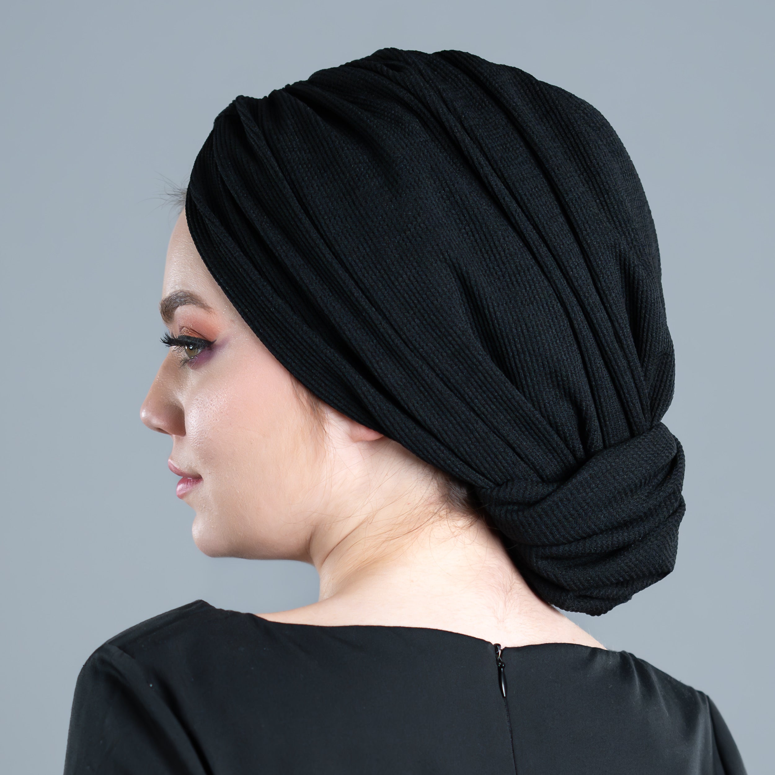 Beirut Comfy Lined Ready-Made Bonnet - Flexible Knit Fabric - Black Color - BitterColors