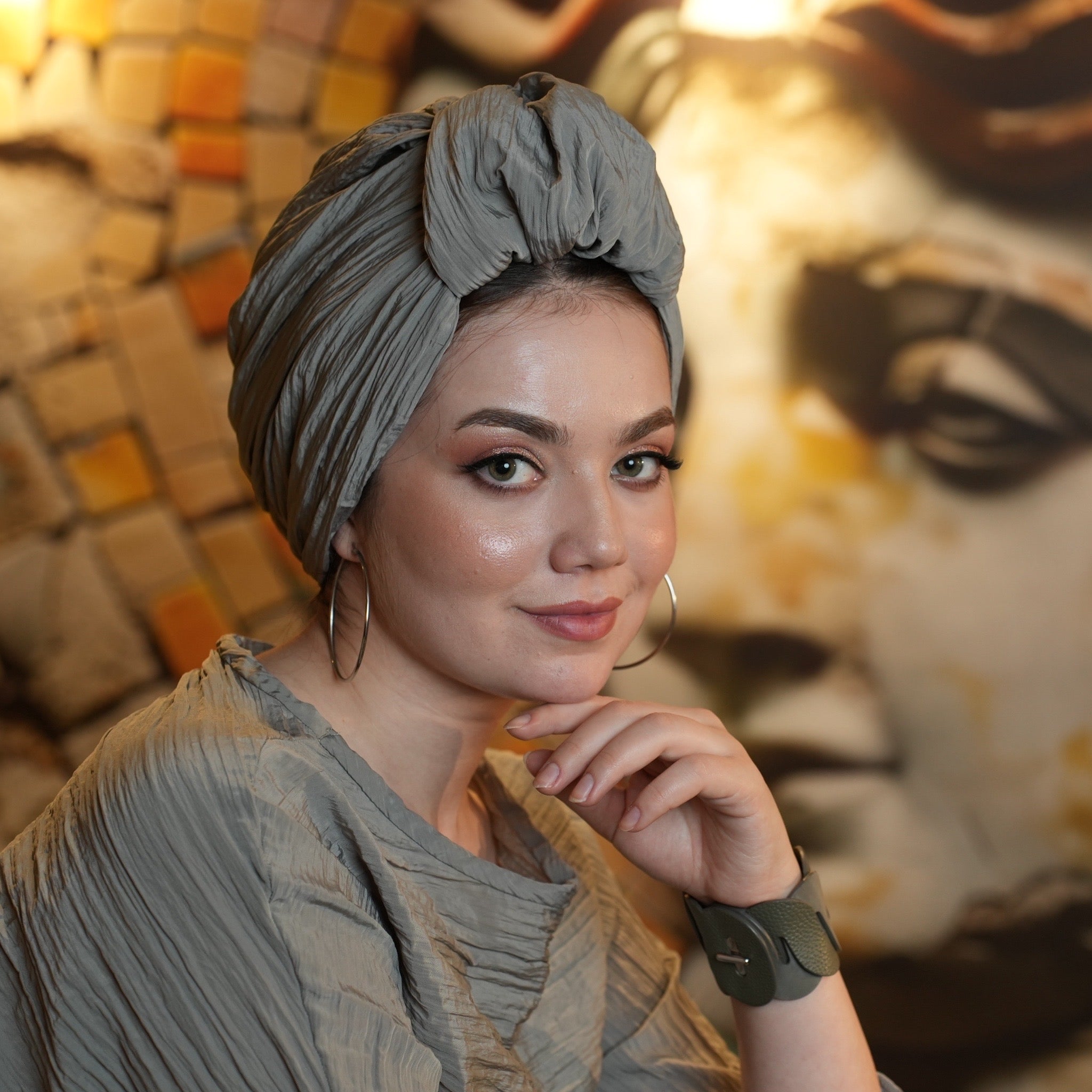 Beirut Bun Turban - Gray Crinkle Fabric