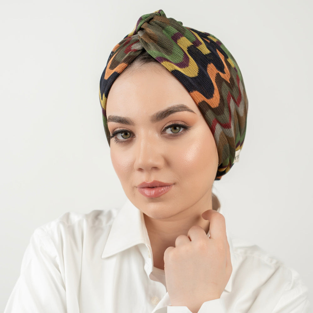 Barcelona Burgulu Bone - Yeşil Dalga Desenli Örme Kumaş