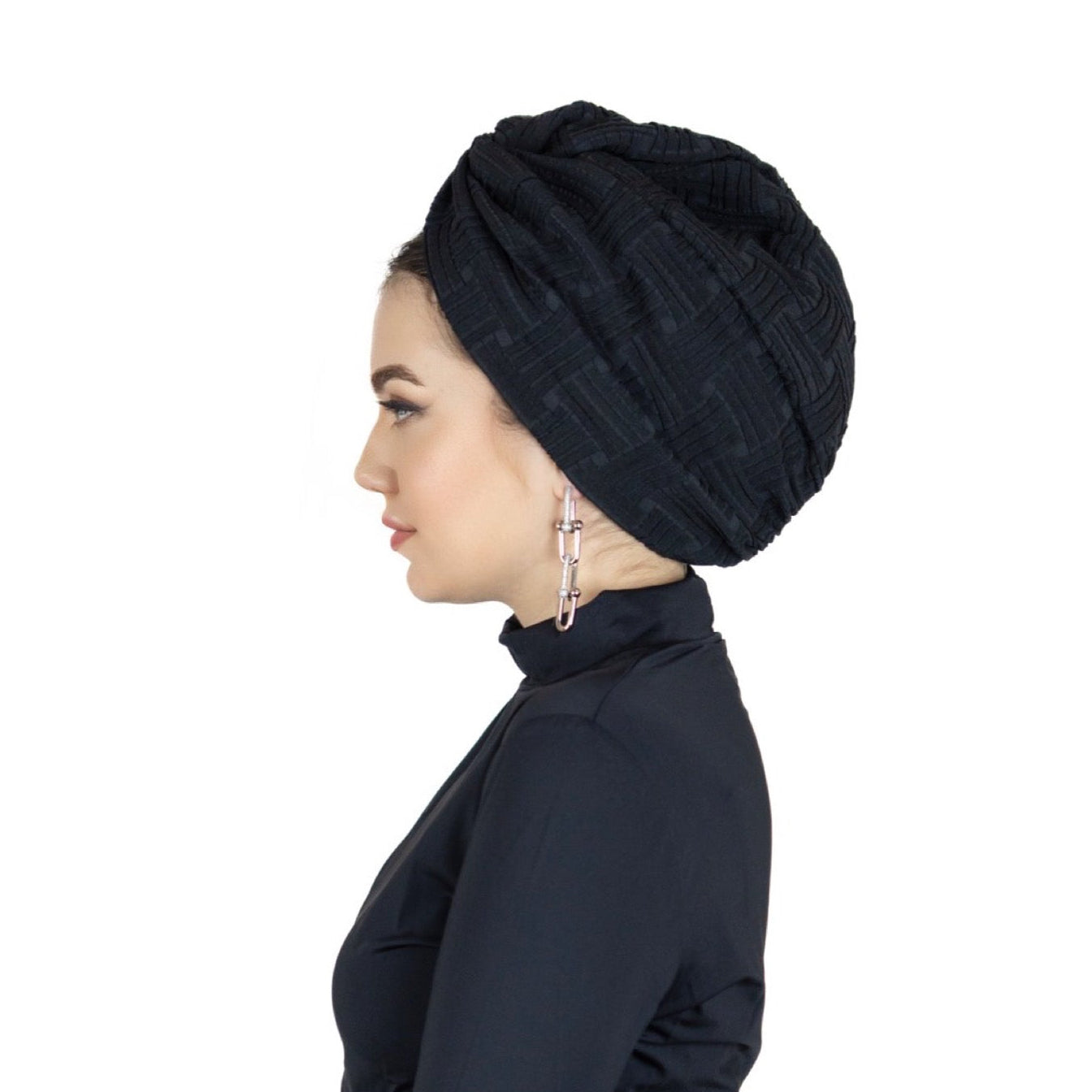 X Burgulu Büzgülü Bone – Dokulu Örme Kumaş