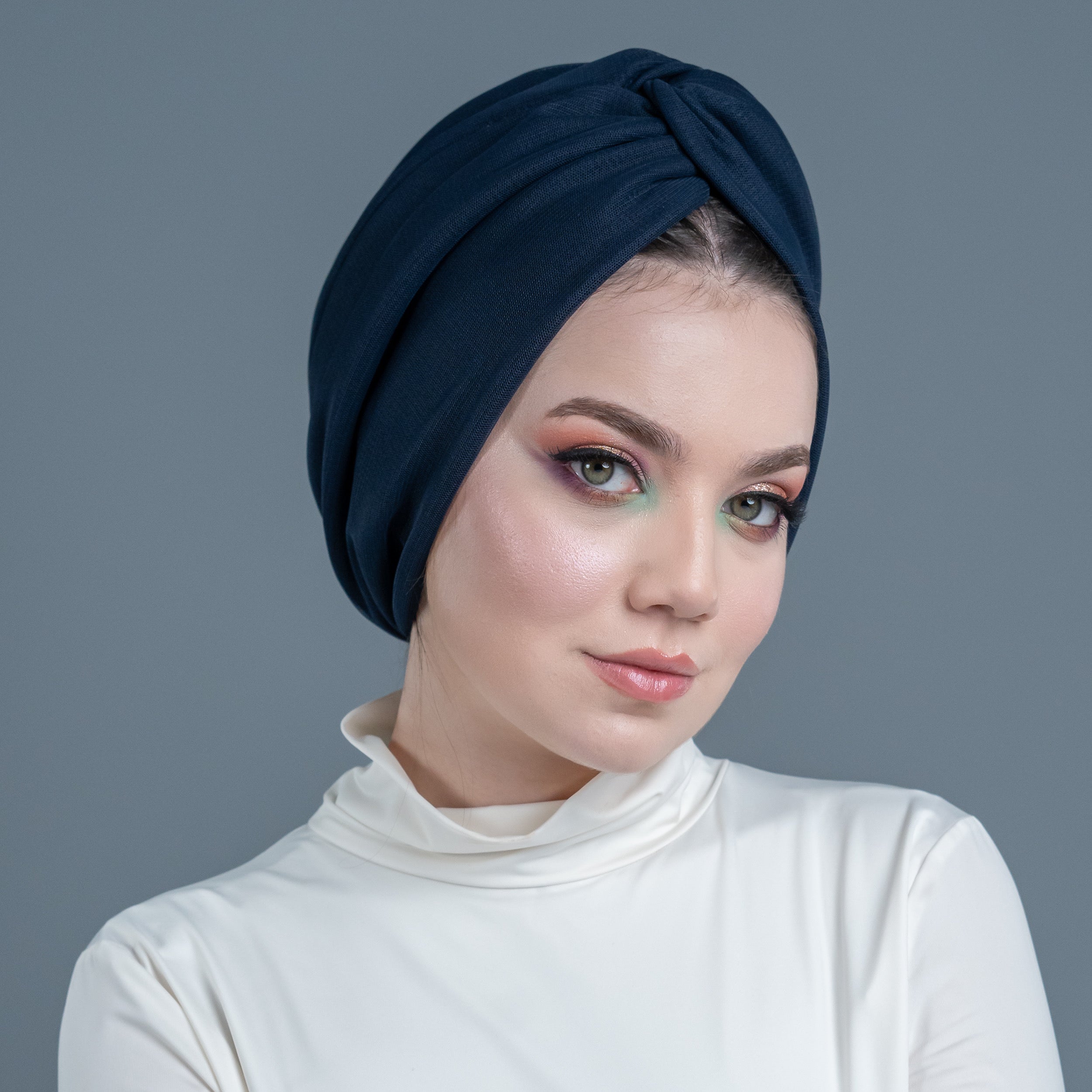 X Burgulu Büzgülü Bone – Tül Katmanlı Kumaş