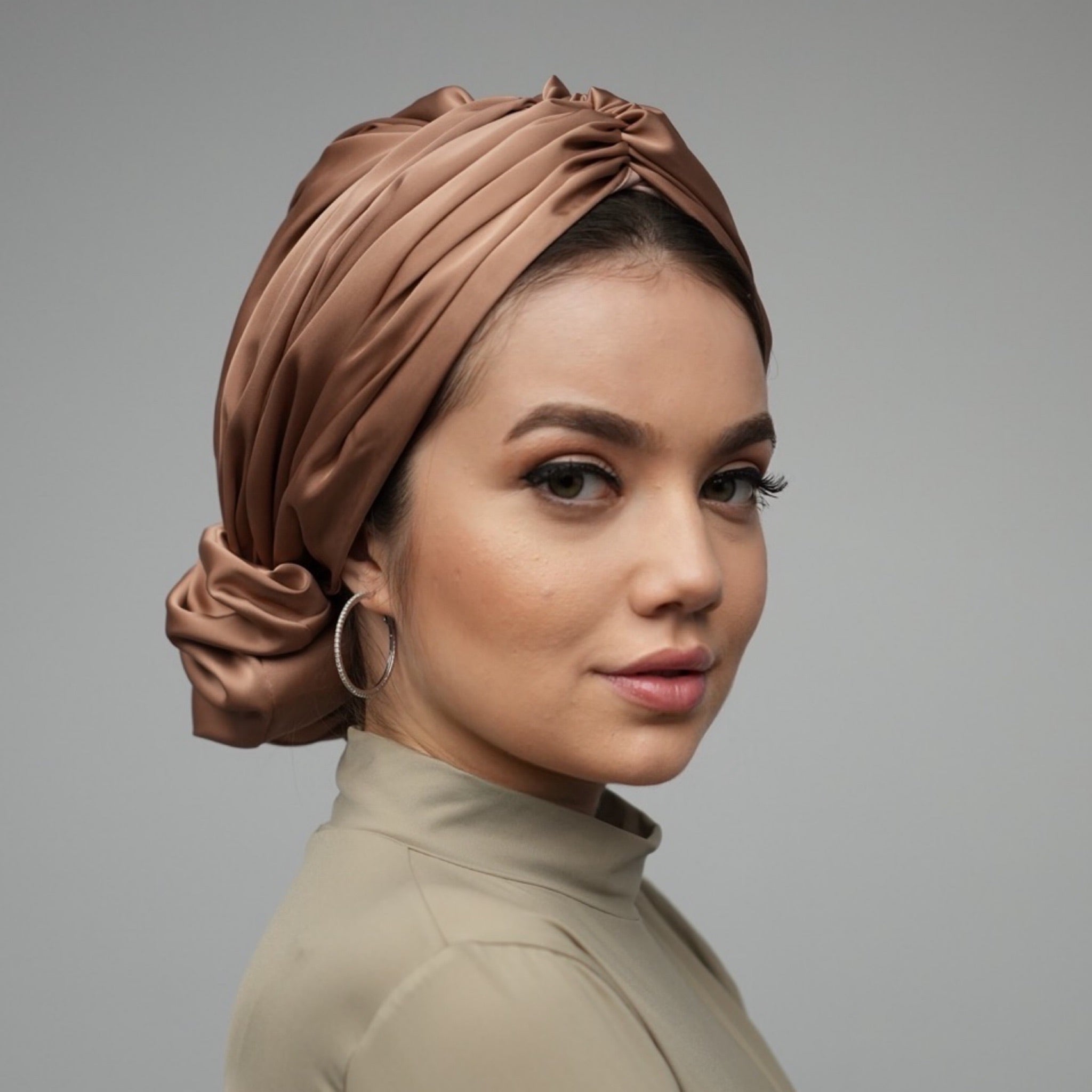 Abu Dhabi Ready-Made Bonnet - Lycra Satin Fabric - Black - BitterColors