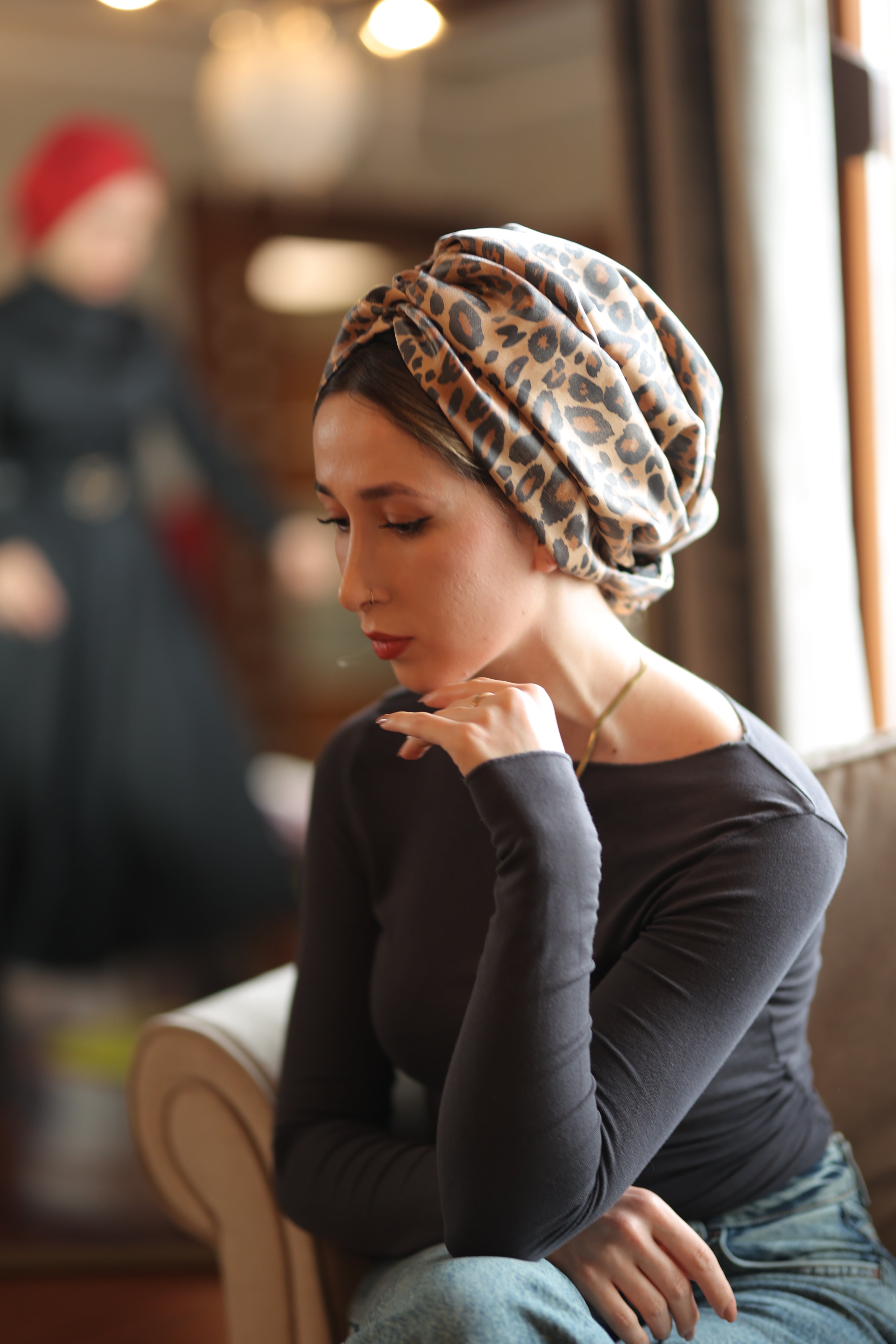 Esra Tokelli Leopar Desenli Penye Astarlı Büzgülü Bone - Kullanıma Hazır Bone - Çok Renkli - BitterColors