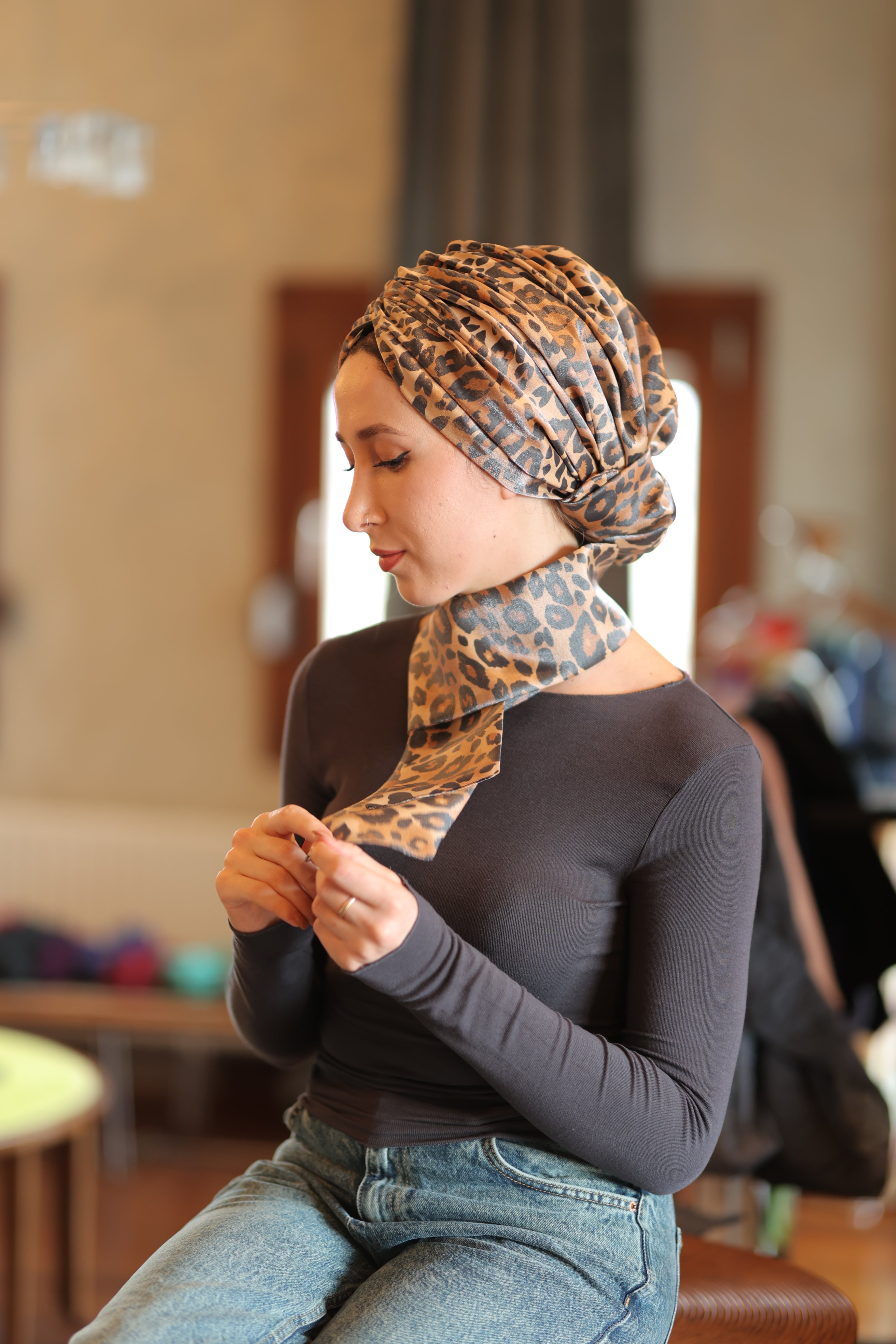 Esra Tokelli Leopar Desenli Penye Astarlı Büzgülü Bone - Kullanıma Hazır Bone - Çok Renkli - BitterColors