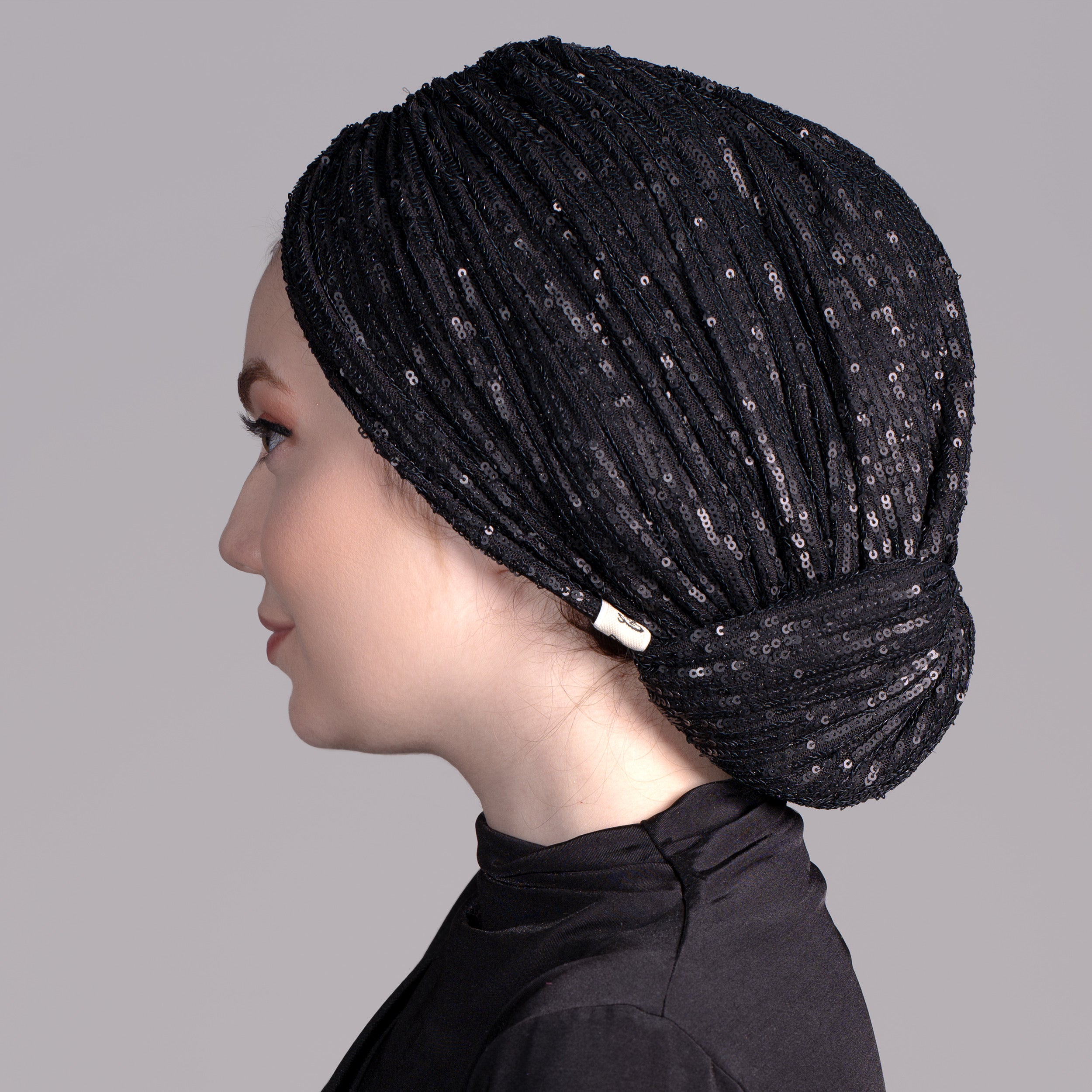 Beyrut Topuzlu Bone - Penye Astarlı - Çizgili Pul Payet İşlemeli