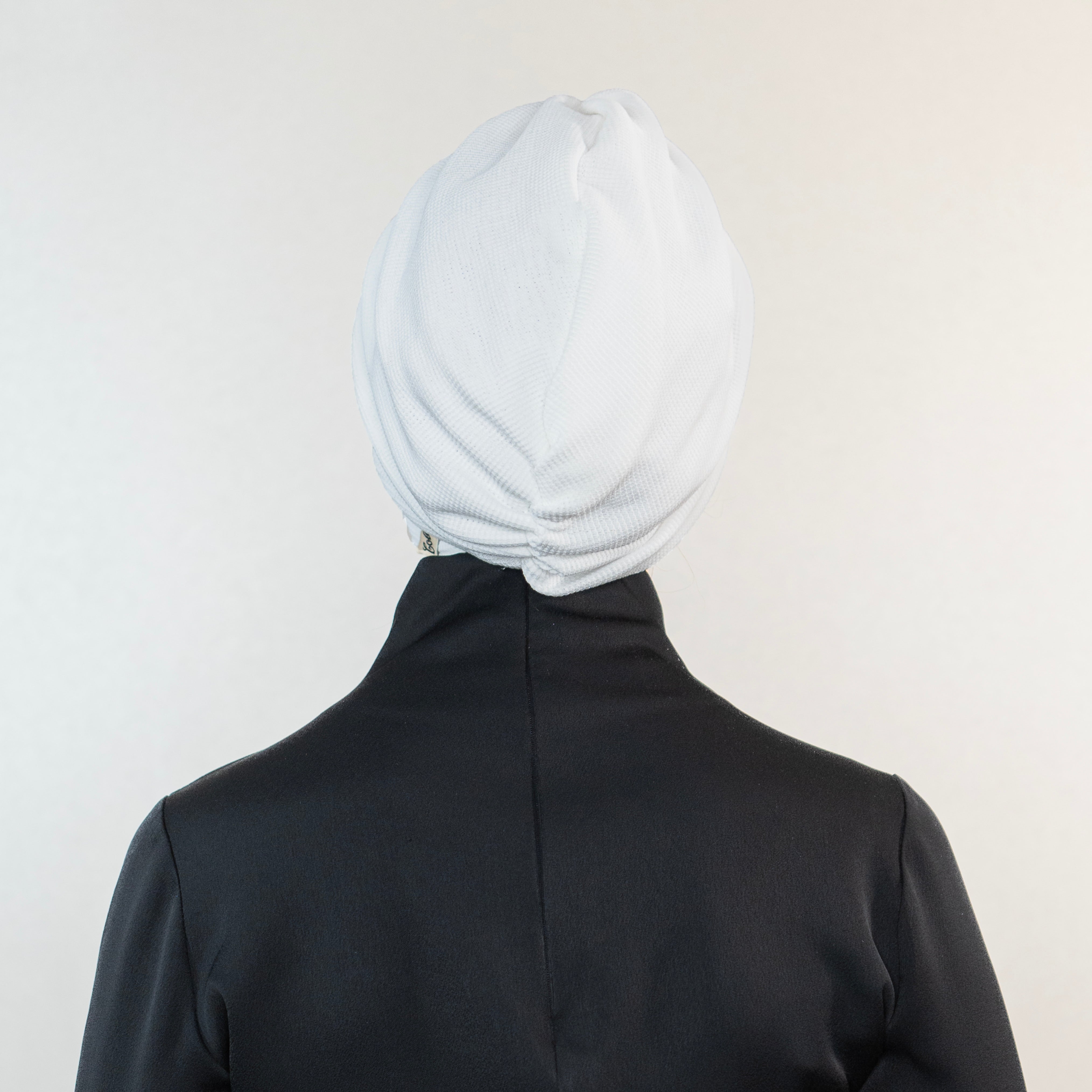 Milano Büzgülü Bone - Hafif Örme Kumaş